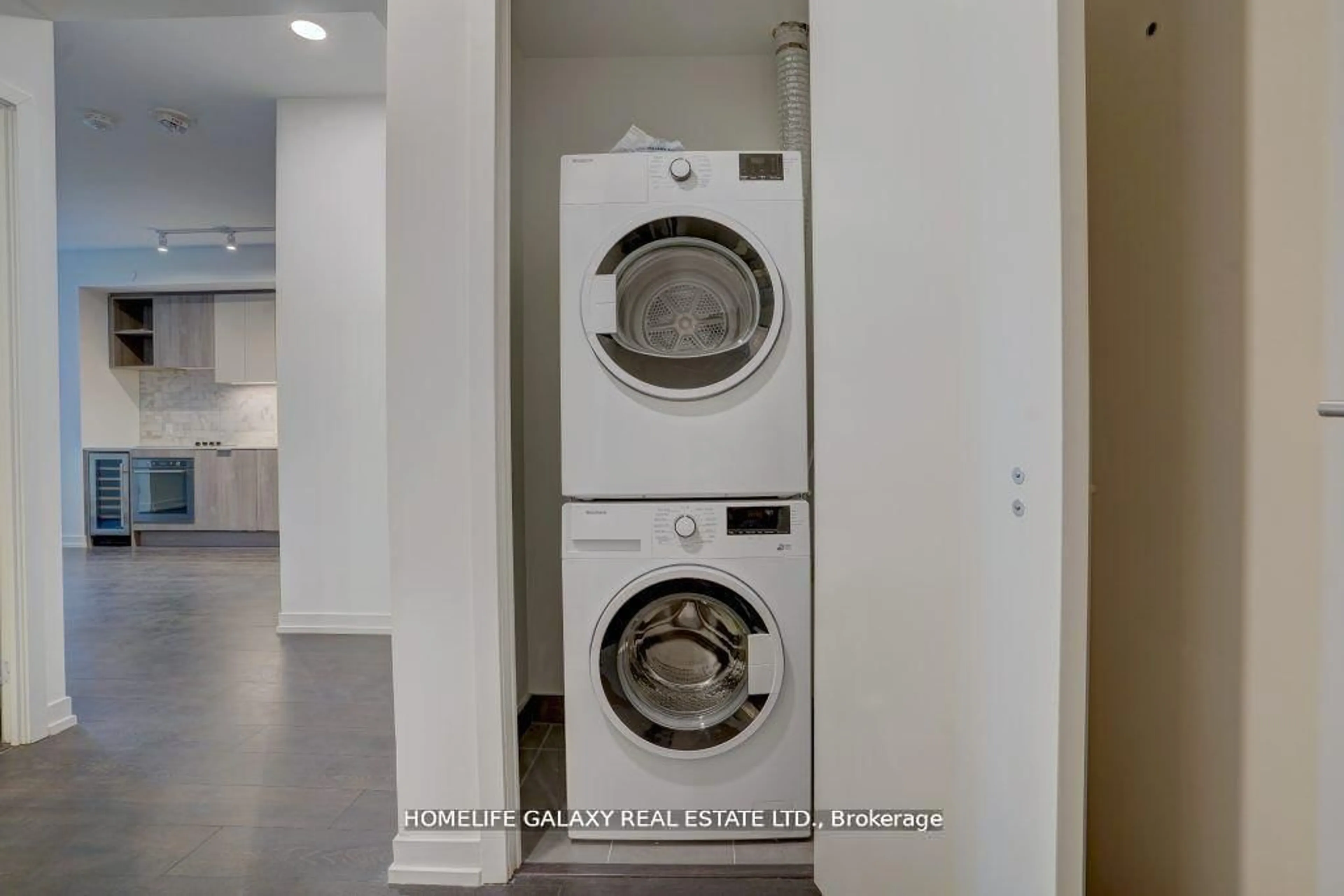 Laundry room for 2020 Bathurst St #307, Toronto Ontario L5P 0A6