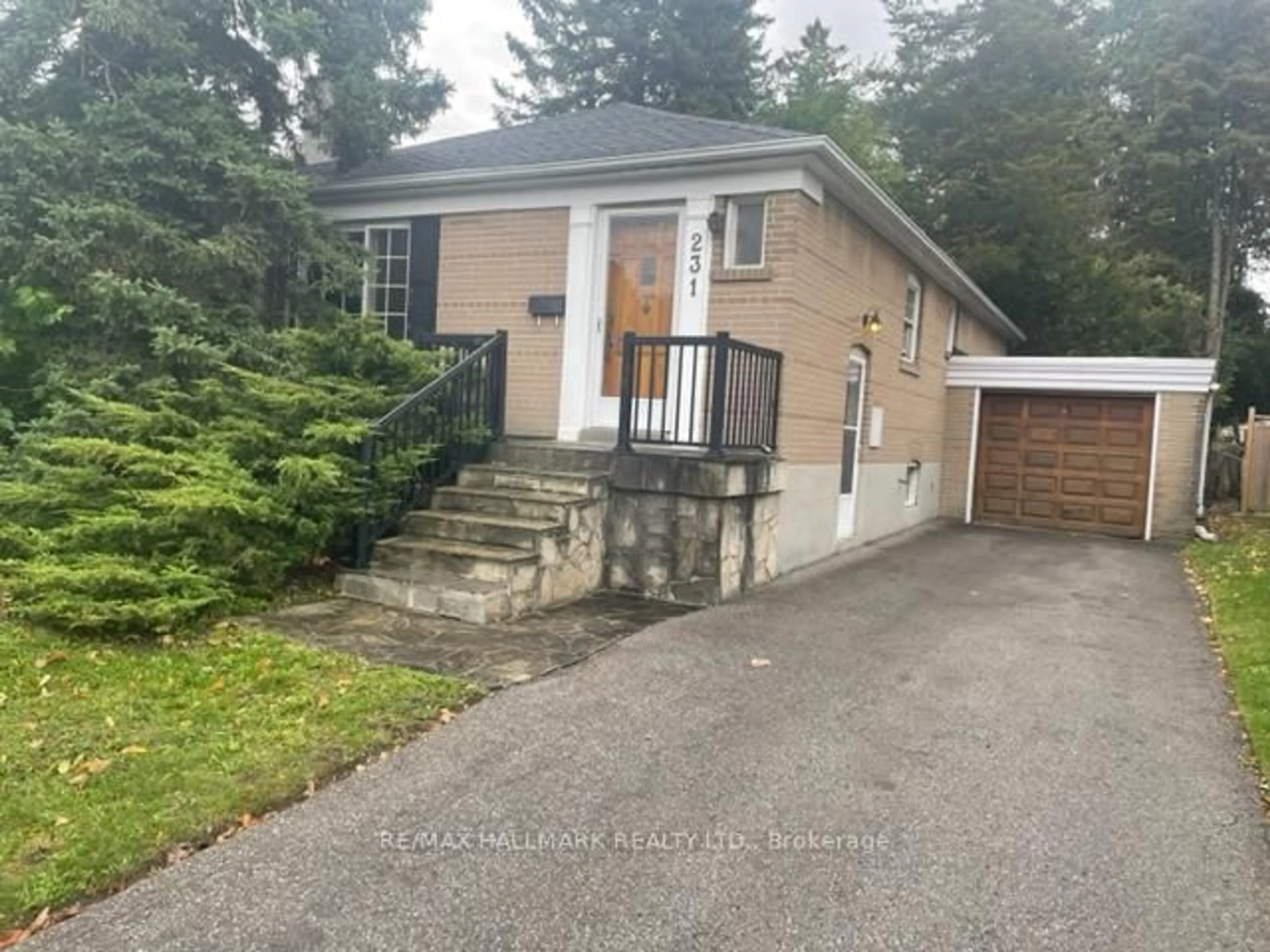 Unknown for 231 York Mills Rd, Toronto Ontario M2L 1L2