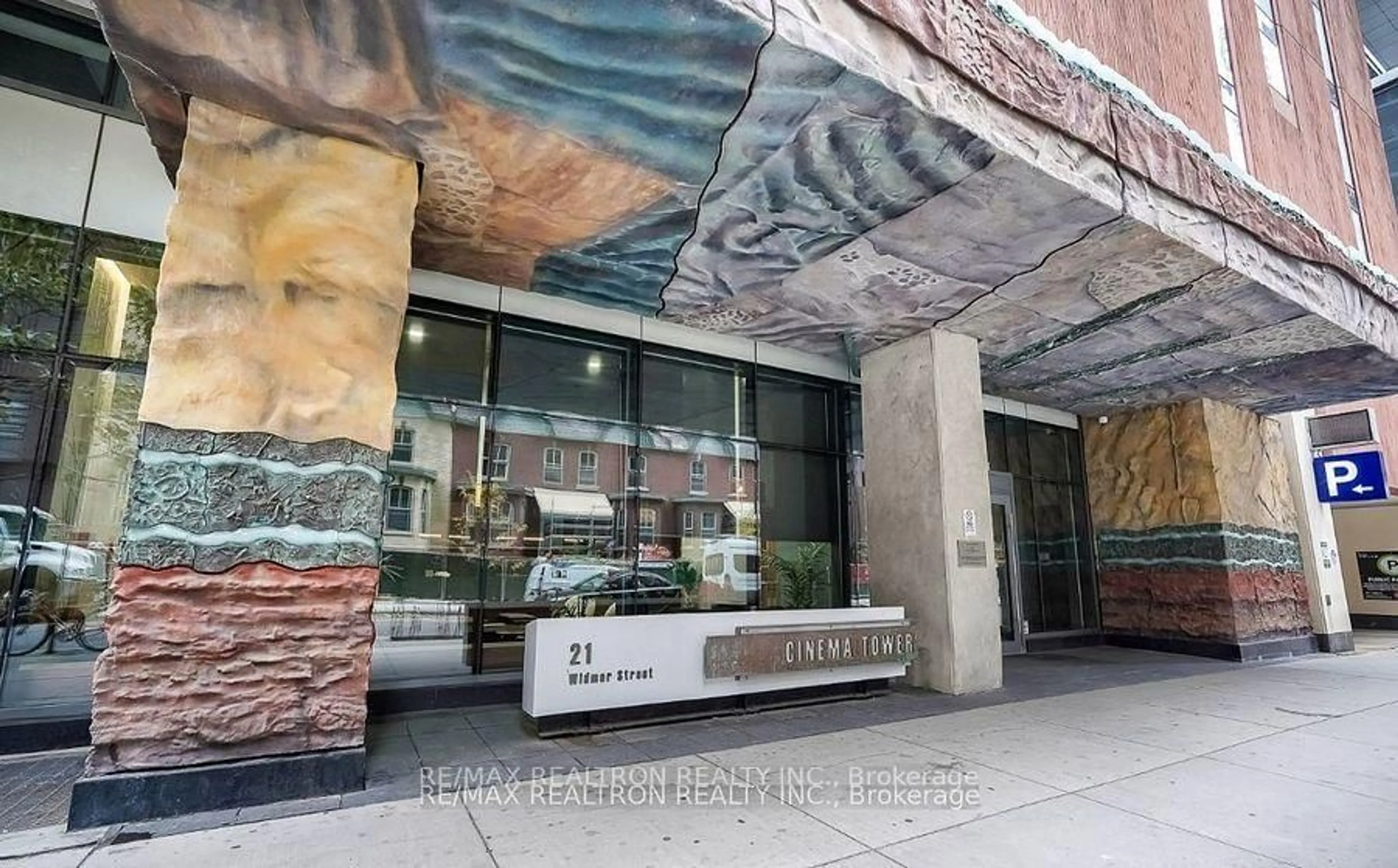 Lobby for 21 Widmer St #3712, Toronto Ontario M5V 0B8