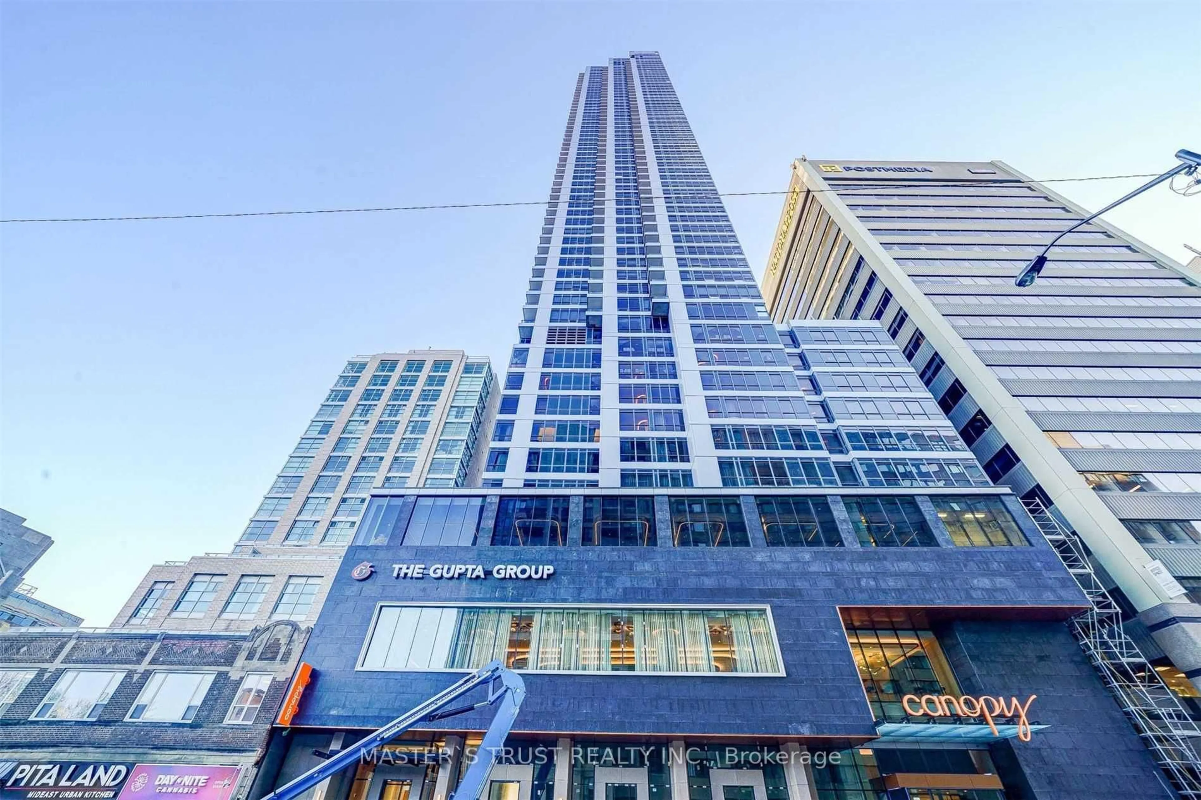 Unknown for 395 Bloor St #4406, Toronto Ontario M4W 0B4