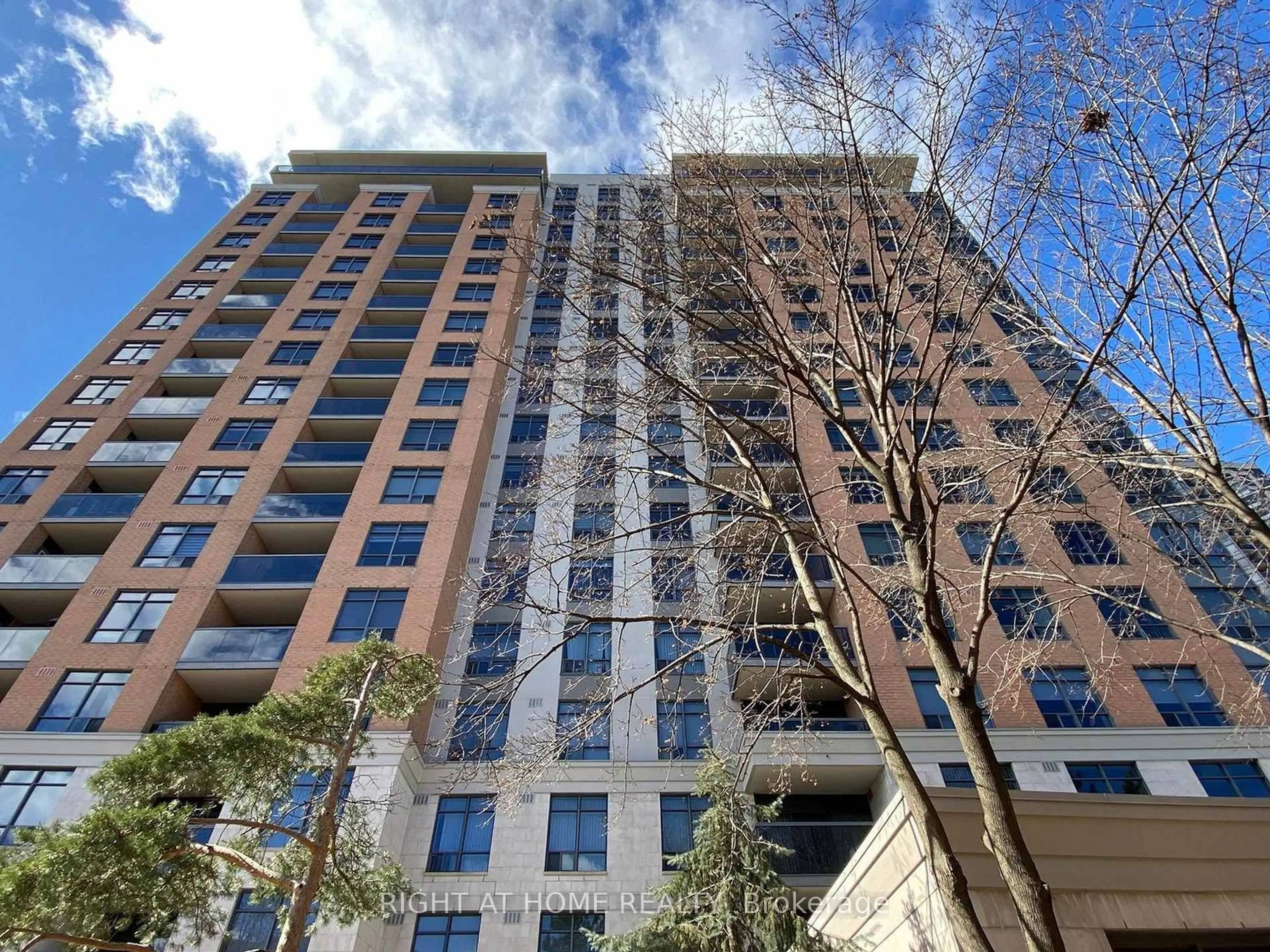 A pic from outside/outdoor area/front of a property/back of a property/a pic from drone, building for 880 Grandview Way #1509, Toronto Ontario M2N 7B2
