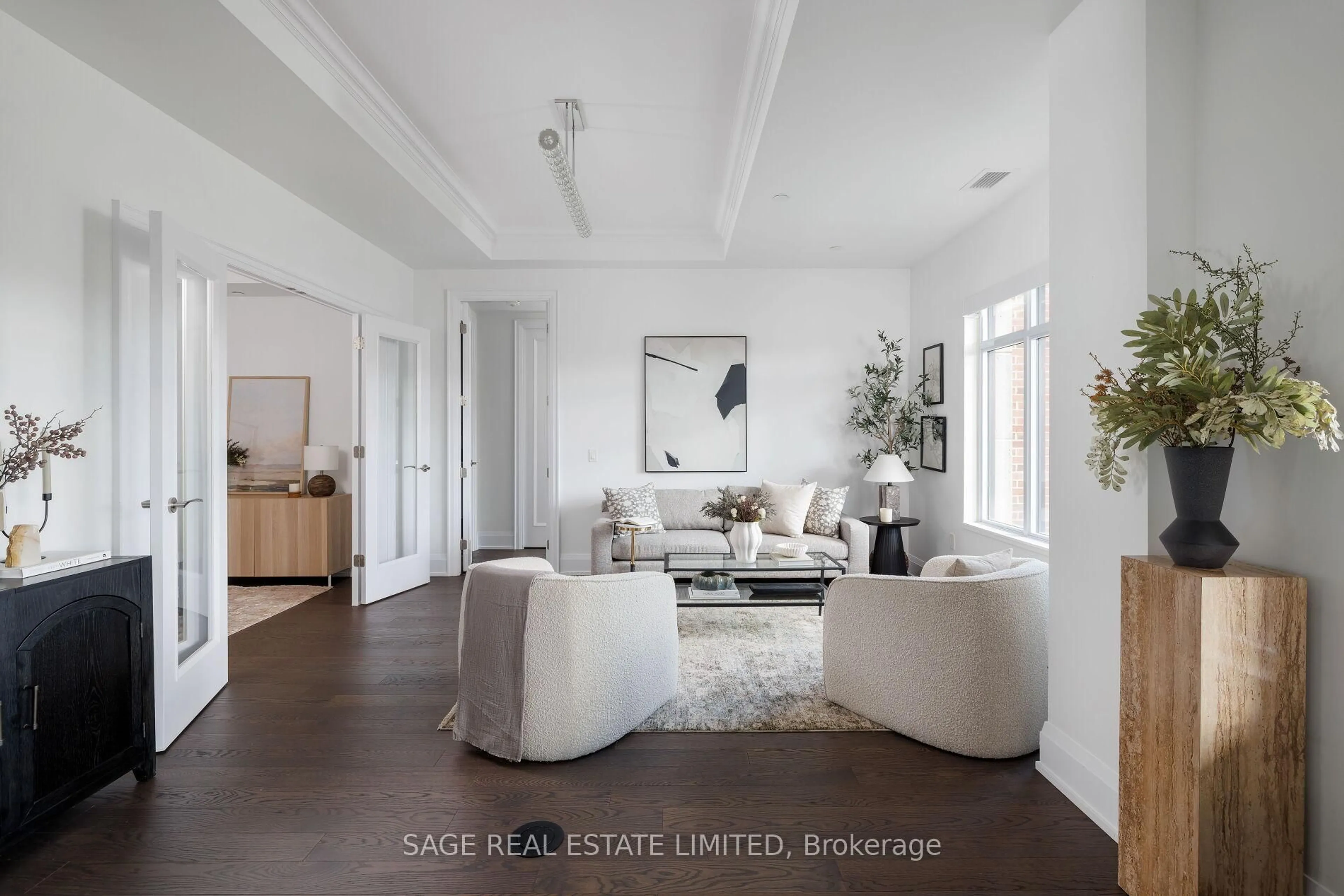 Living room with furniture, unknown for 1900 Bayview Ave #0629, Toronto Ontario M4G 0A6