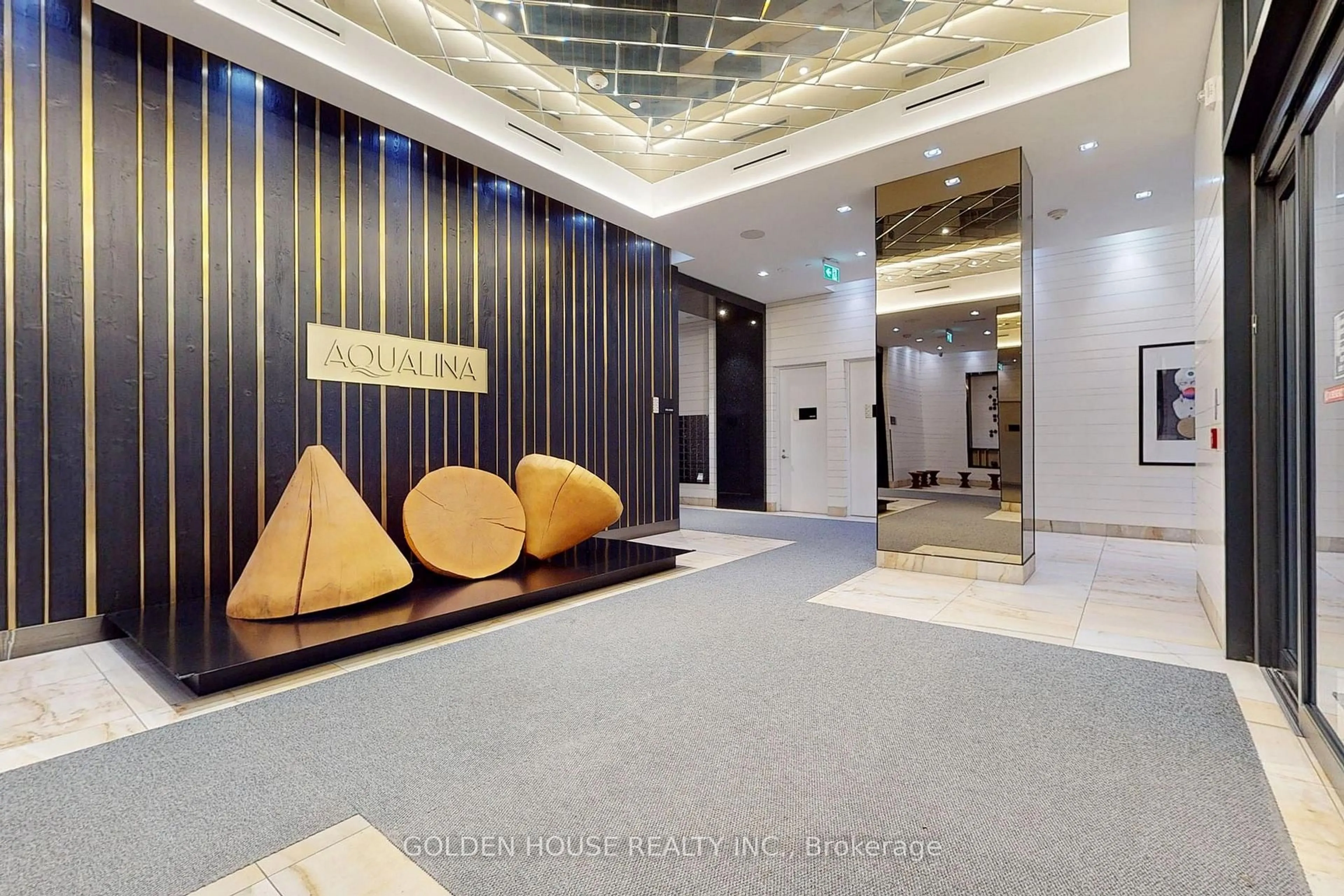 Lobby for 15 Merchants' Wharf #1003, Toronto Ontario M5A 0N8