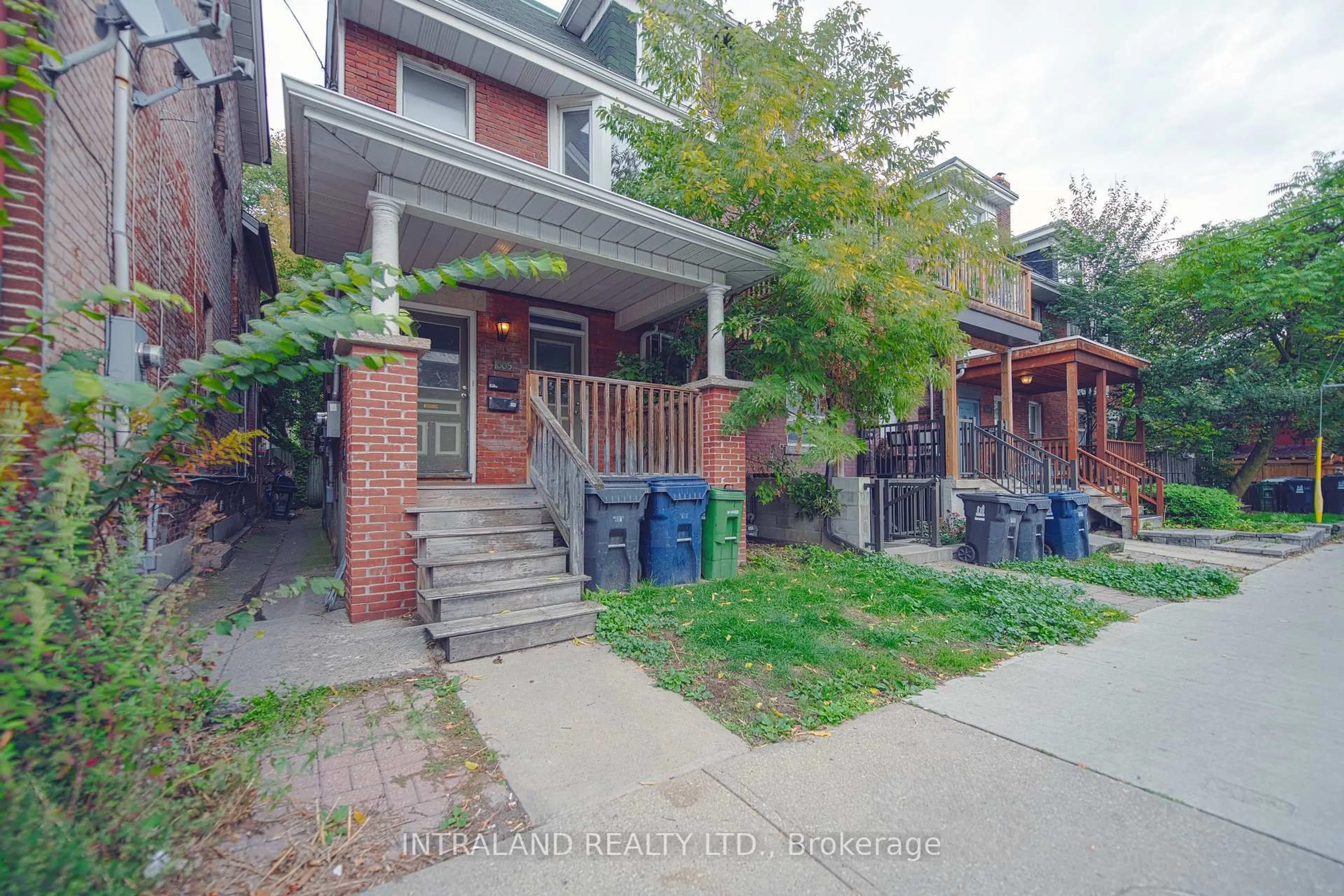 Unknown for 1005 Bathurst St, Toronto Ontario M5R 3G8