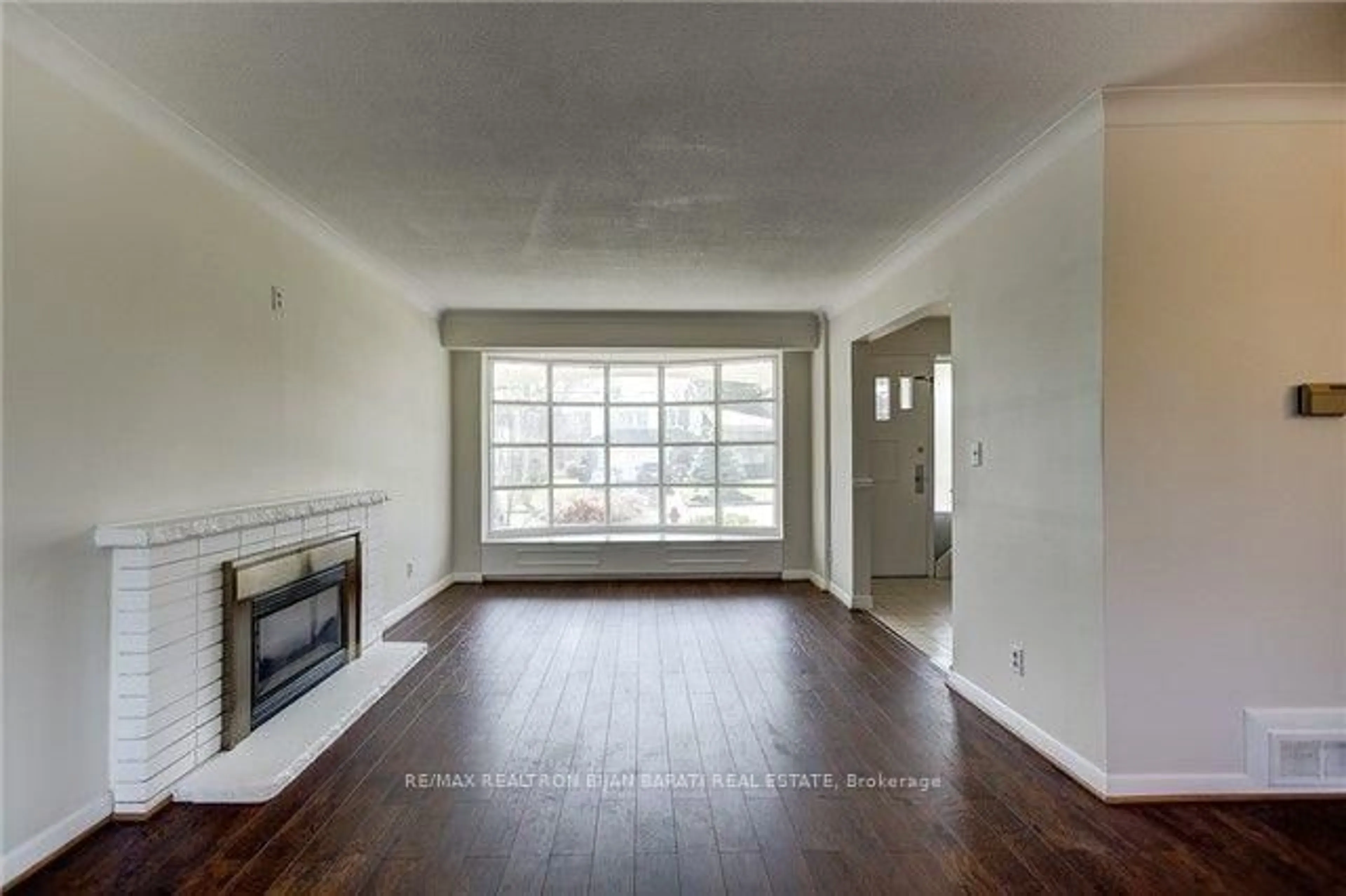 A pic of a room for 6 Greenyards Dr, Toronto Ontario M2M 2R6