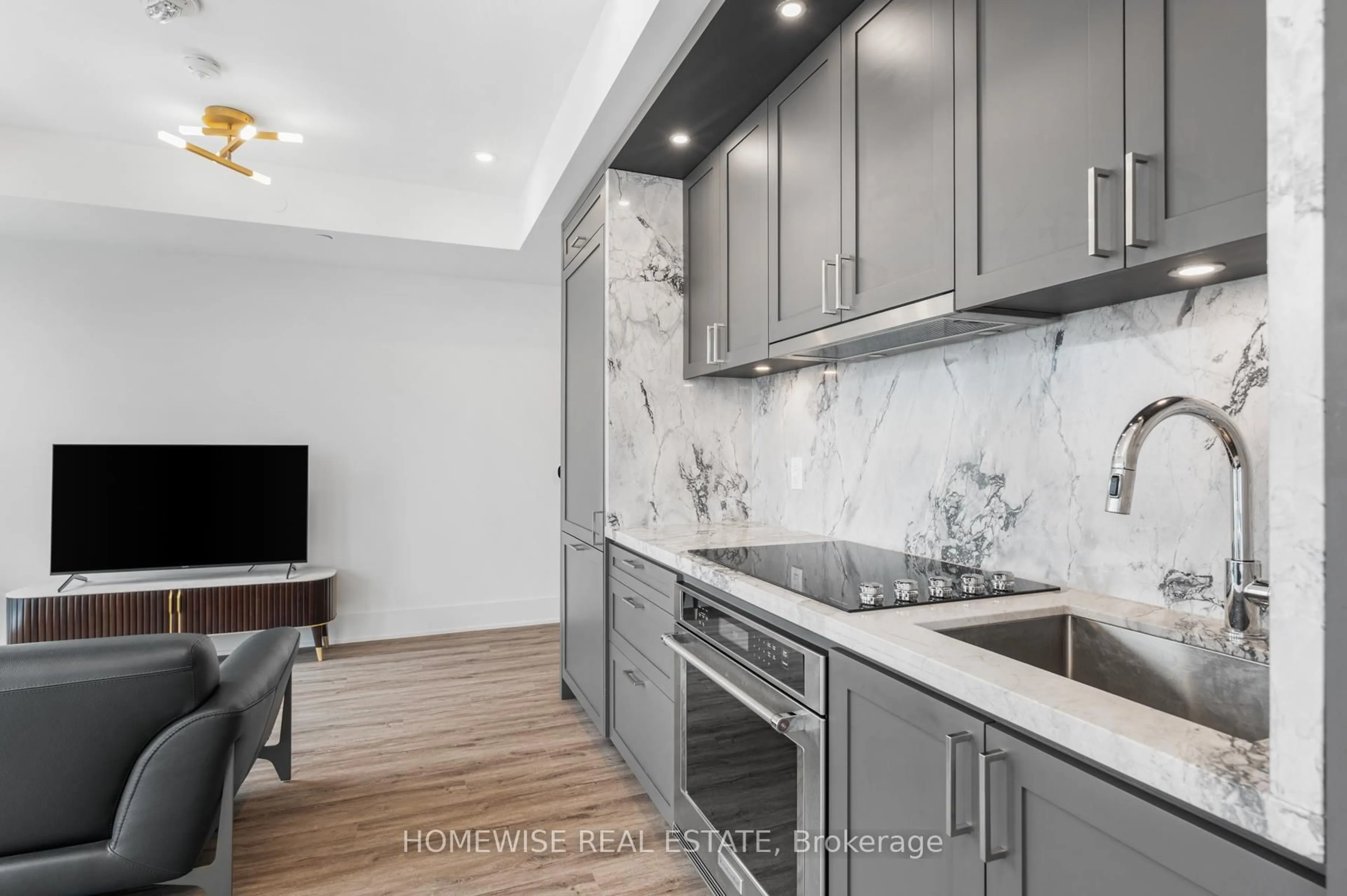 Unknown for 470 Front St #1012, Toronto Ontario M5V 0V6