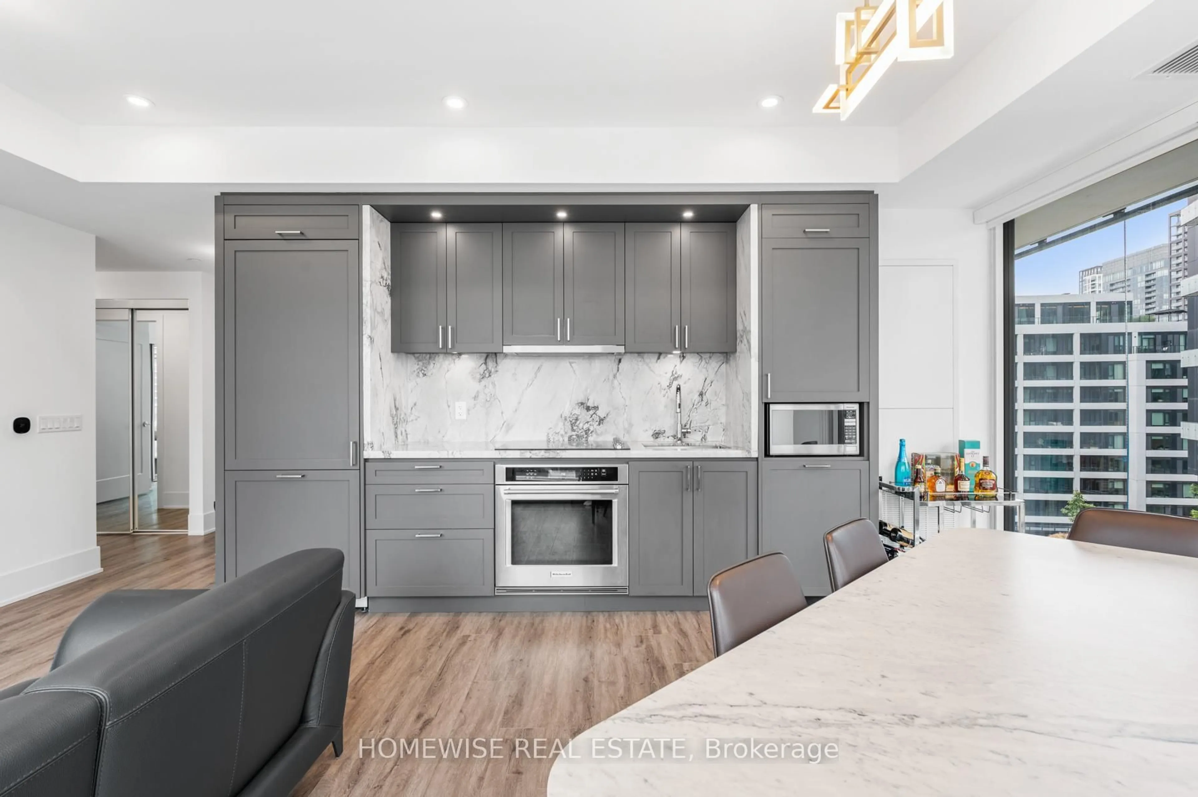 Contemporary kitchen, unknown for 470 Front St #1012, Toronto Ontario M5V 0V6