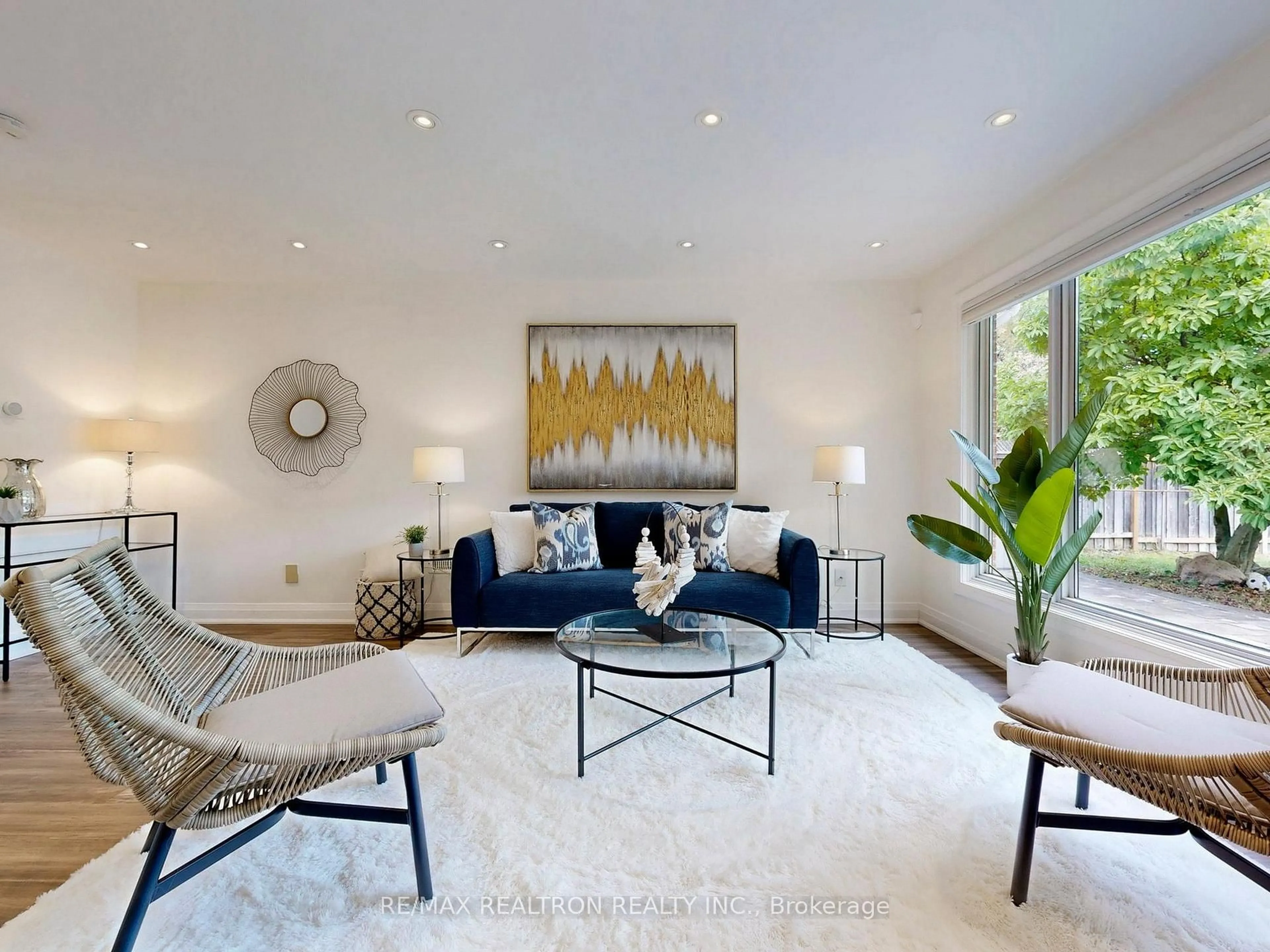 Living room with furniture, unknown for 49 Houston Cres, Toronto Ontario M2J 3H7