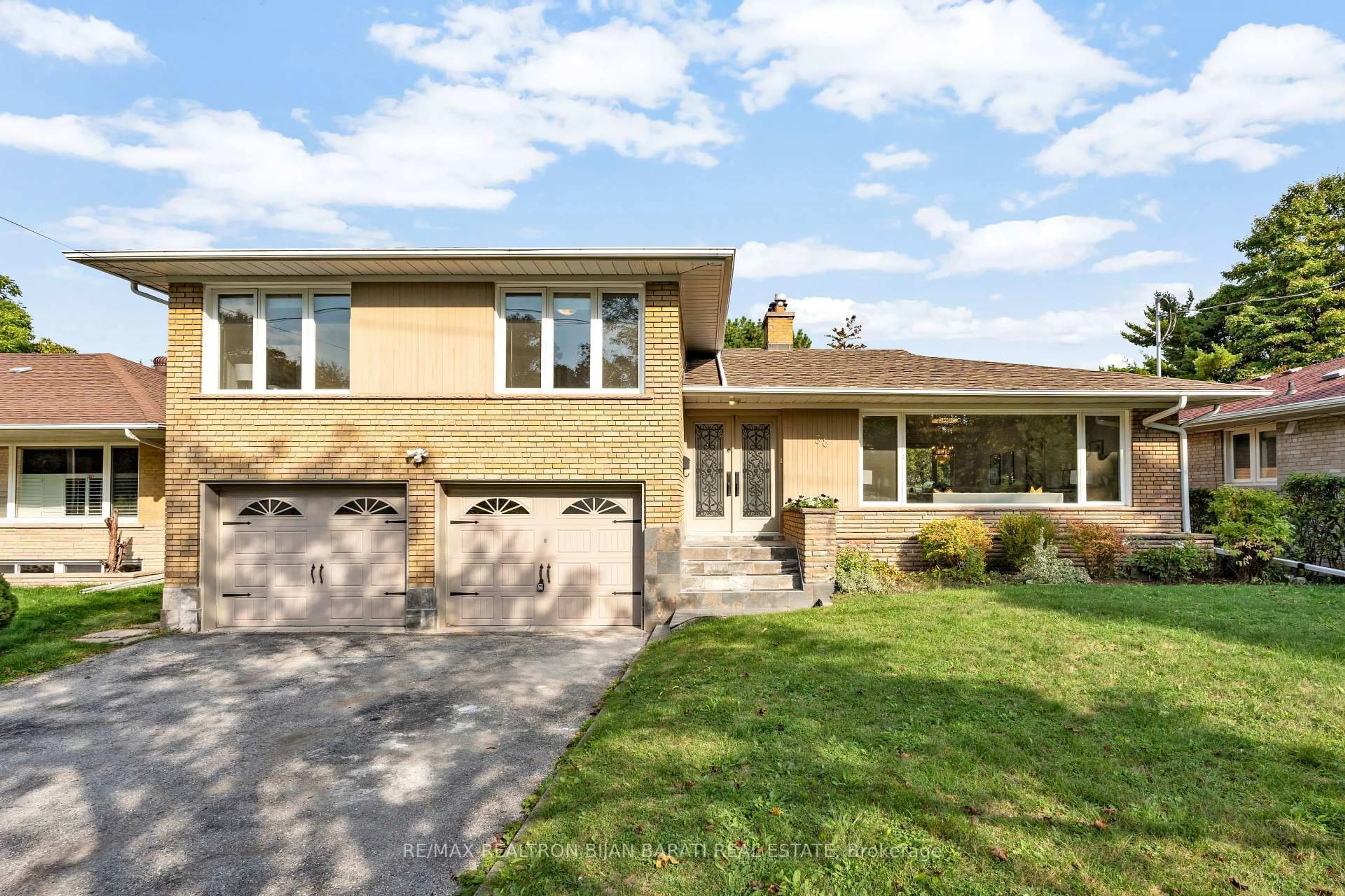Home with brick exterior material, street for 38 Whittaker Cres, Toronto Ontario M2K 1K8