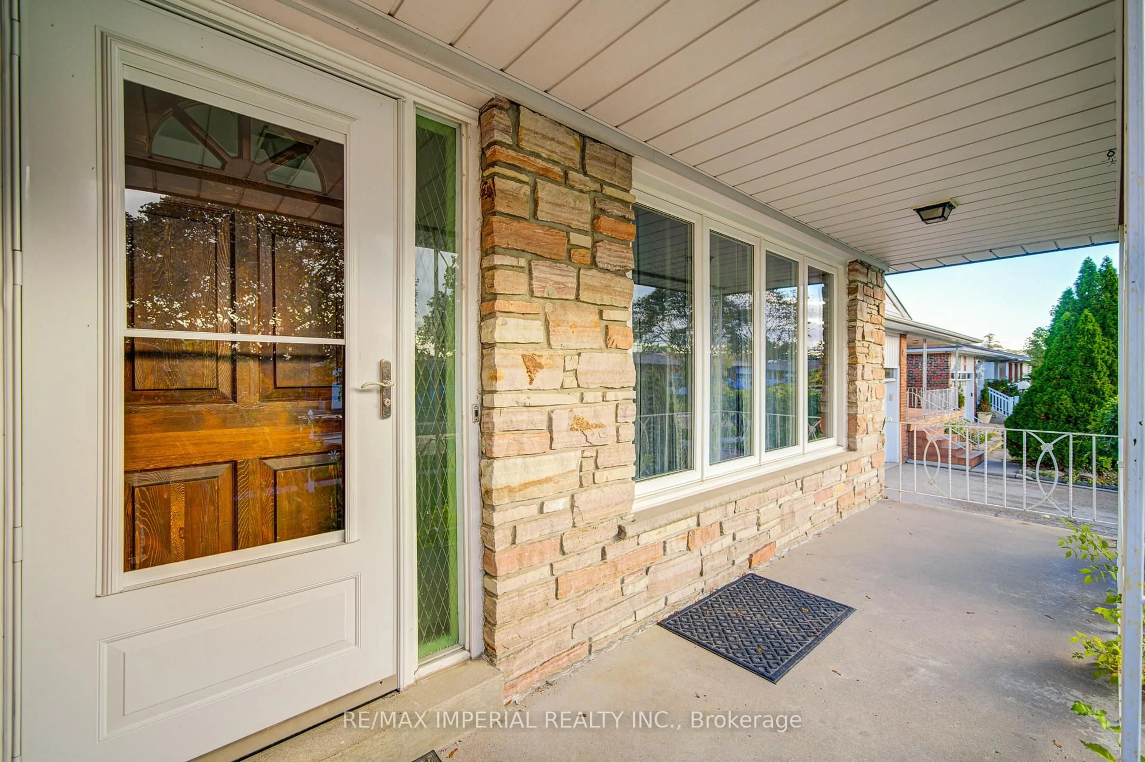 Unknown for 28 Bowhill Cres, Toronto Ontario M2J 3S2