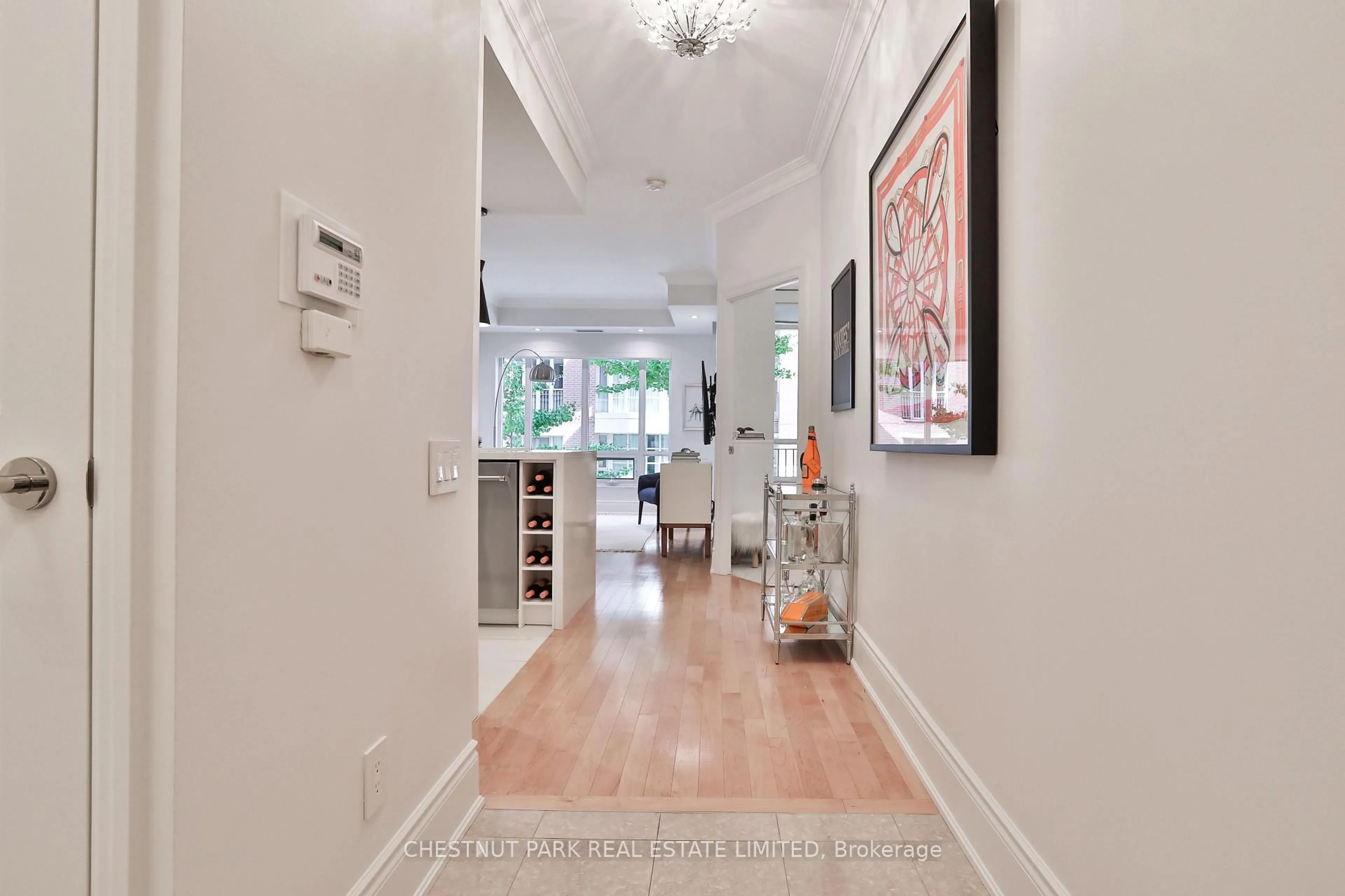 Indoor entryway for 55 Delisle Ave #301, Toronto Ontario M4V 3C2