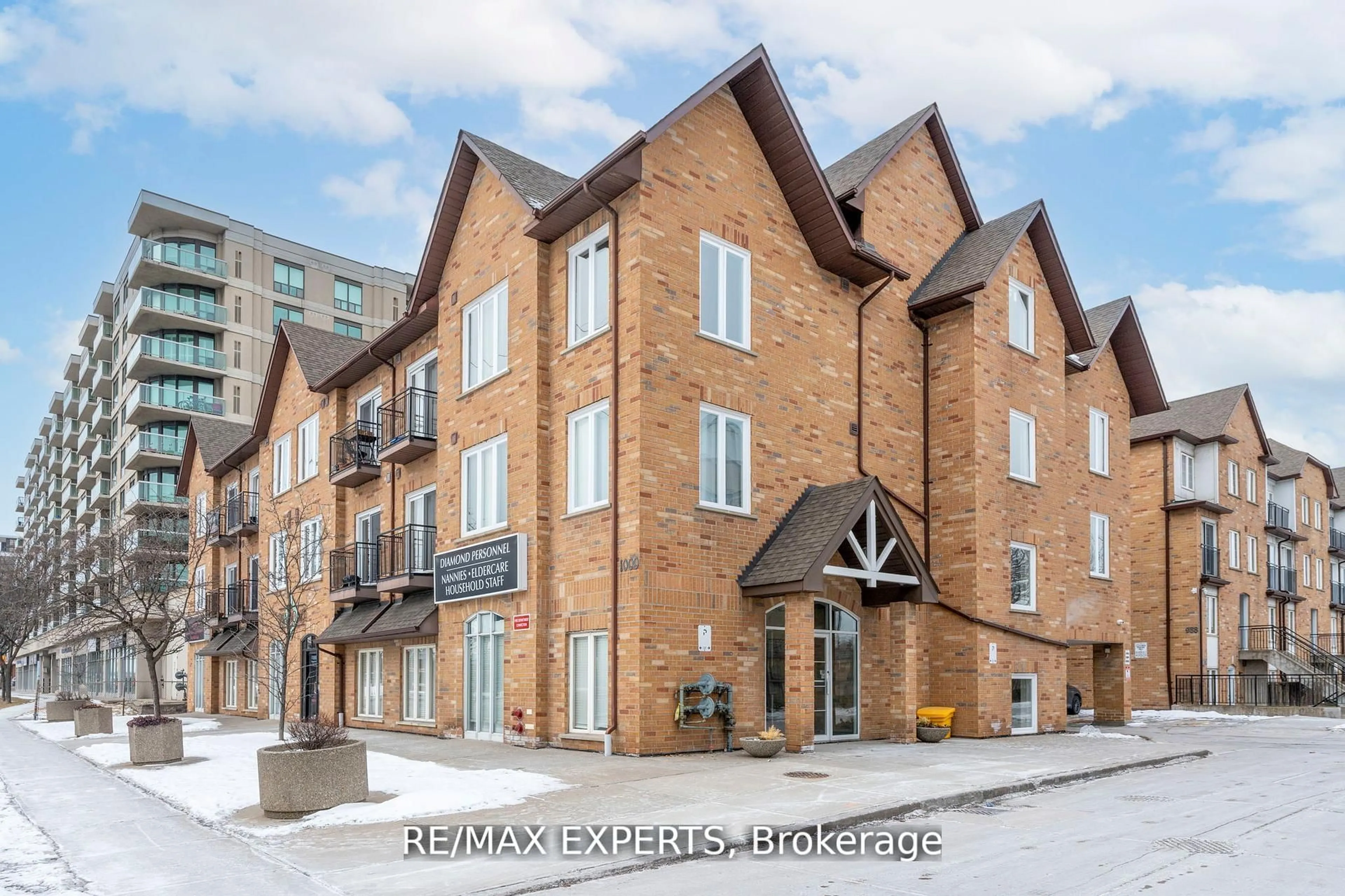 Unknown for 1000 Sheppard Ave #206, Toronto Ontario M3H 2T6
