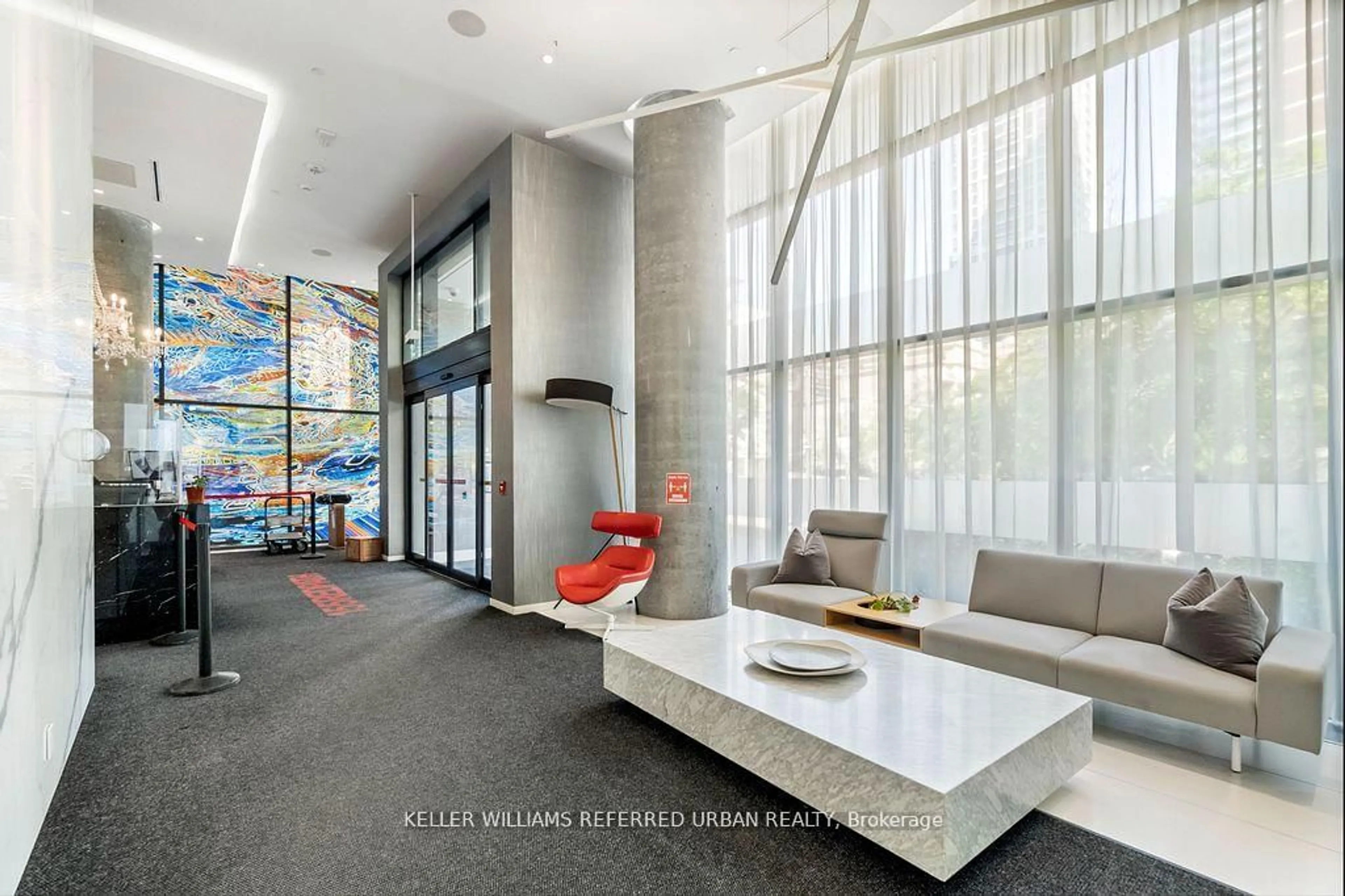 Lobby for 185 Roehampton Ave #3408, Toronto Ontario M4P 1R4