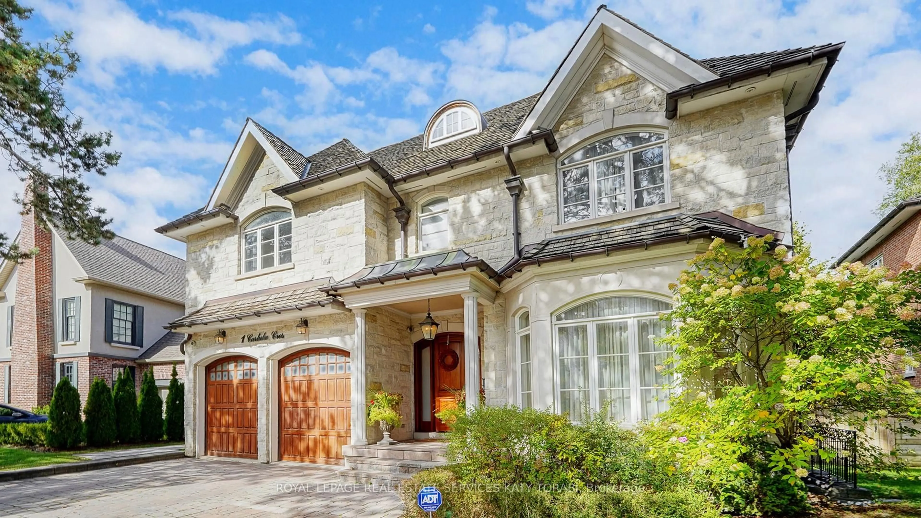 Home with brick exterior material, street for 1B Carluke Cres, Toronto Ontario M2L 2H7