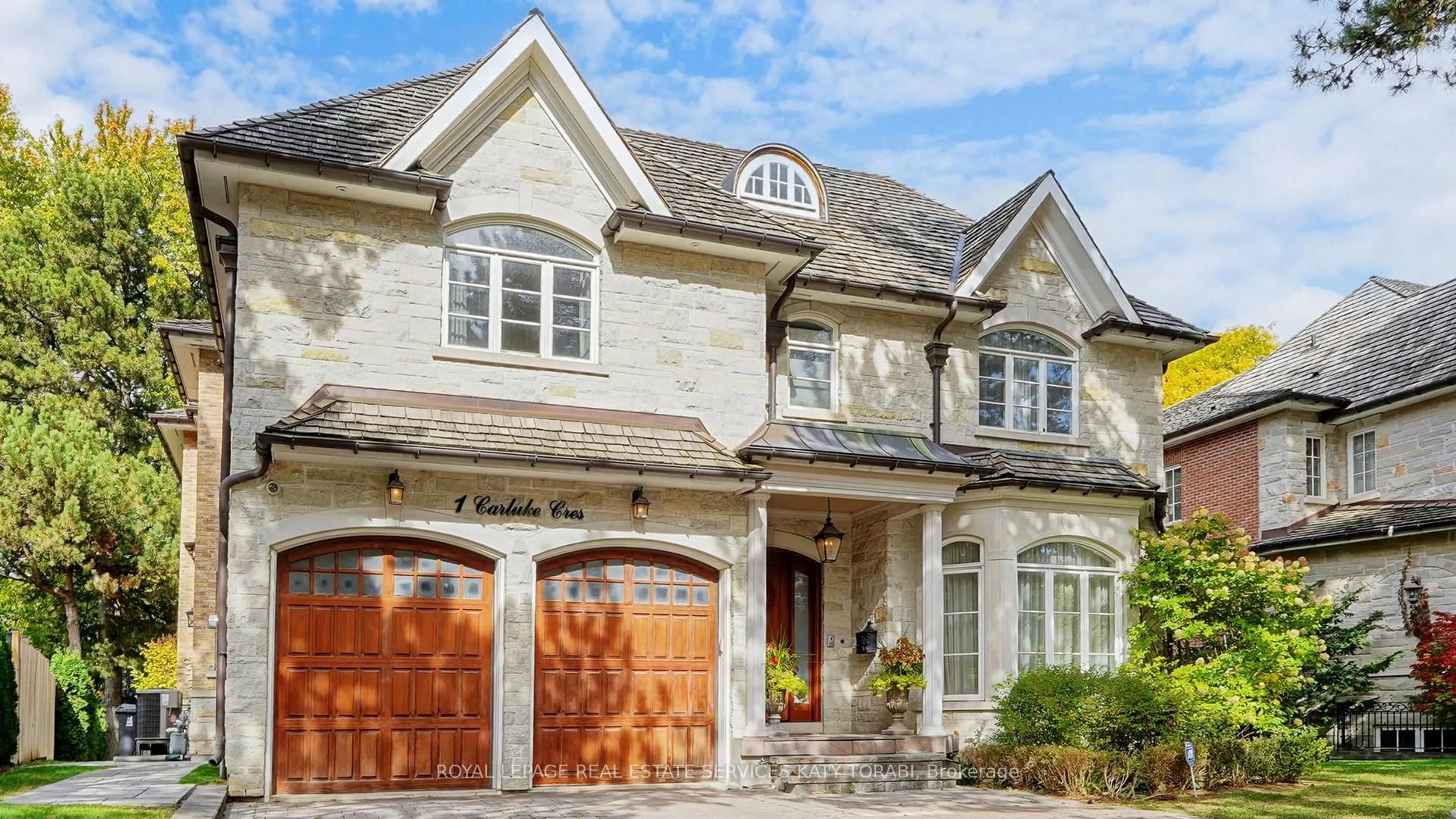 Home with brick exterior material, street for 1B Carluke Cres, Toronto Ontario M2L 2H7