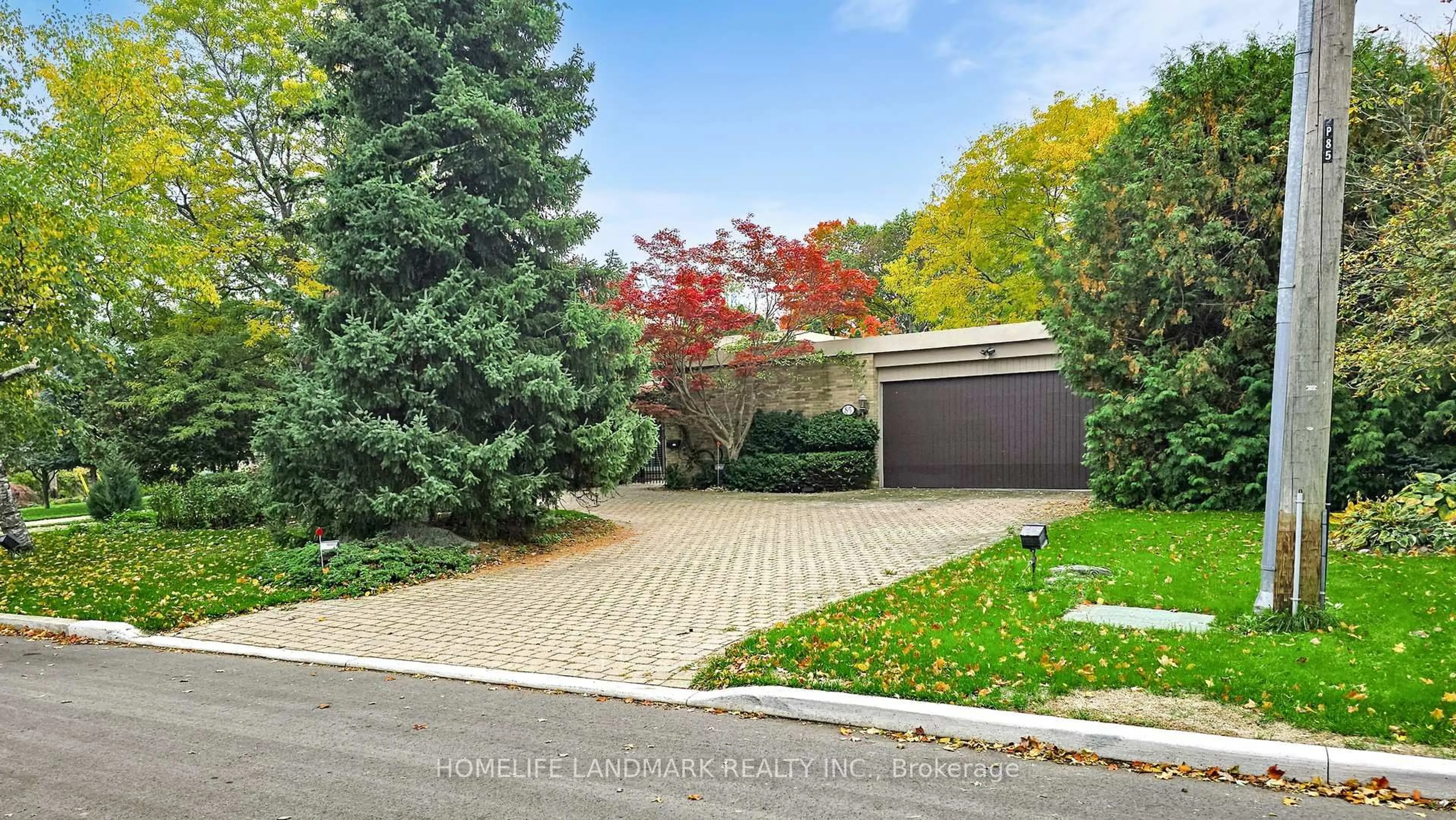 Unknown for 85 Forest Grove Dr, Toronto Ontario M2K 1Z4