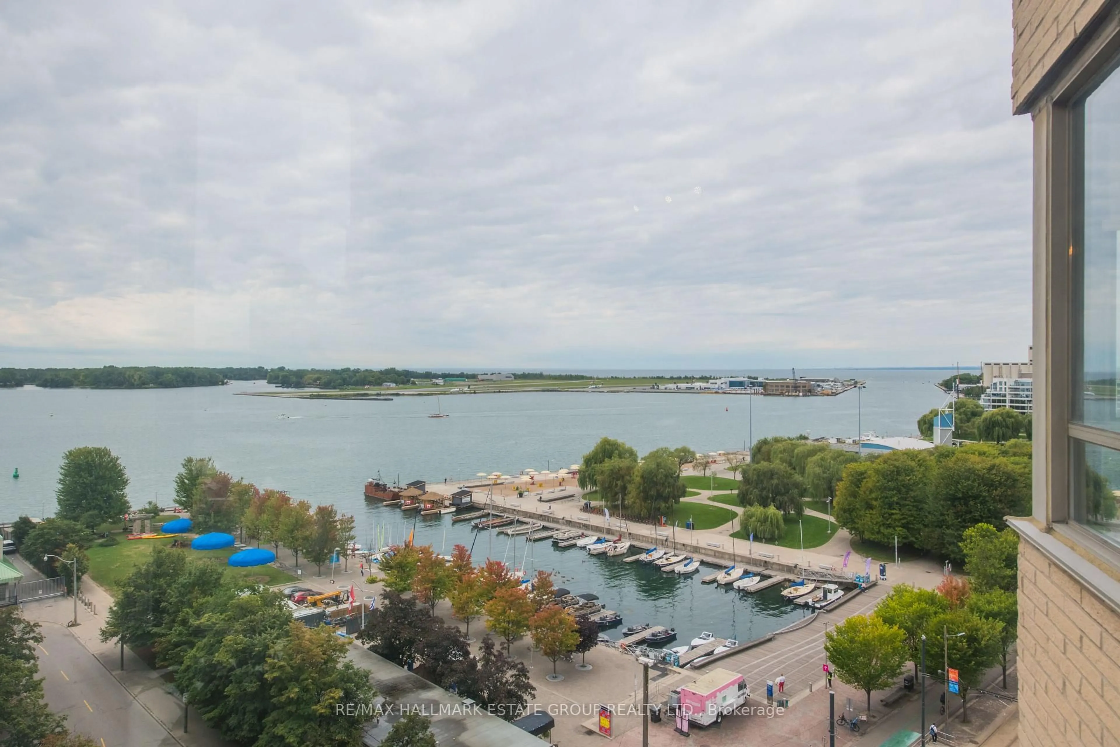 Unknown for 270 Queens Quay #1102, Toronto Ontario M5J 2N4