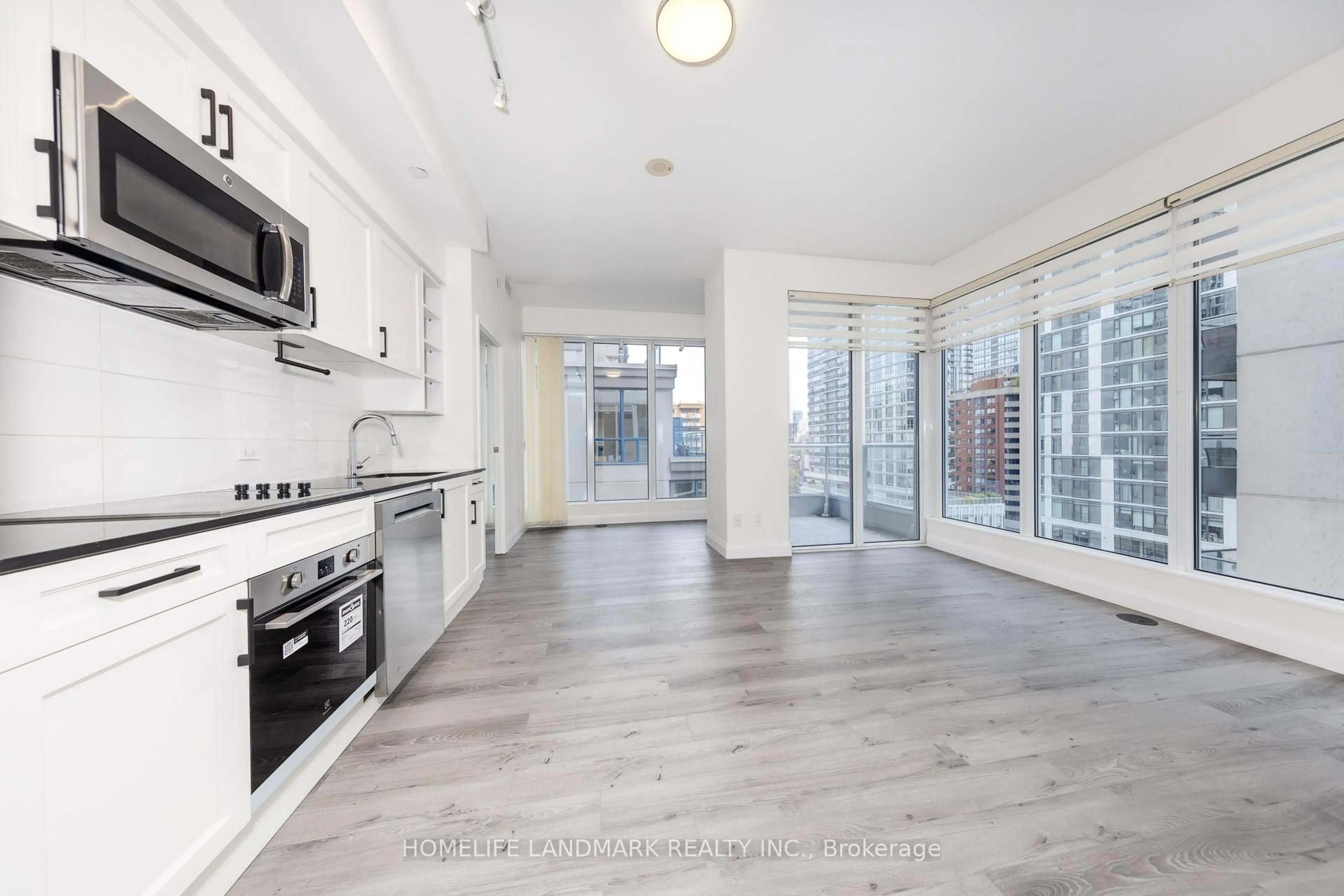 Open concept kitchen, unknown for 68 Shuter St #910, Toronto Ontario M5B 0B4