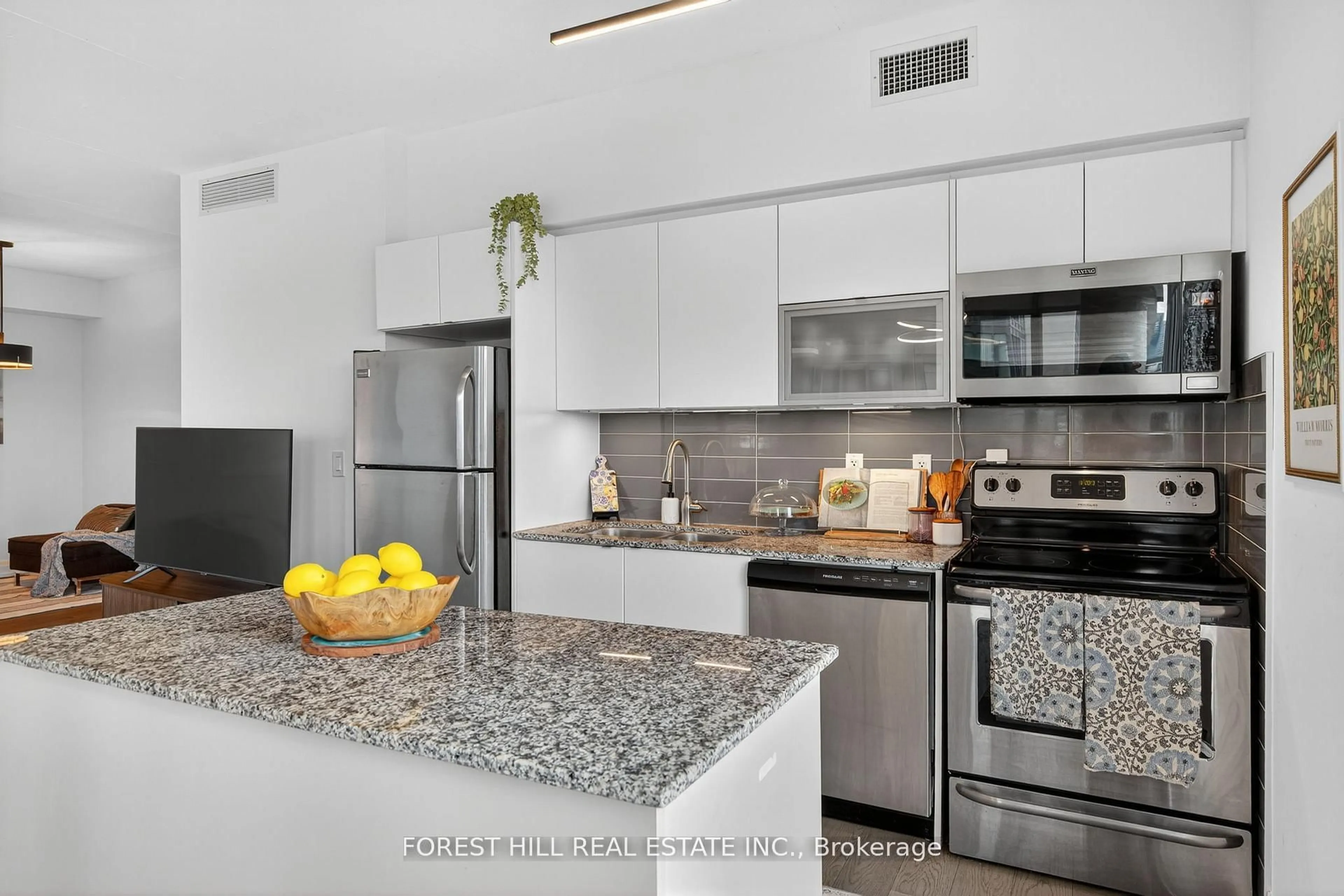 Unknown for 55 East Liberty St #604, Toronto Ontario M6K 3P9