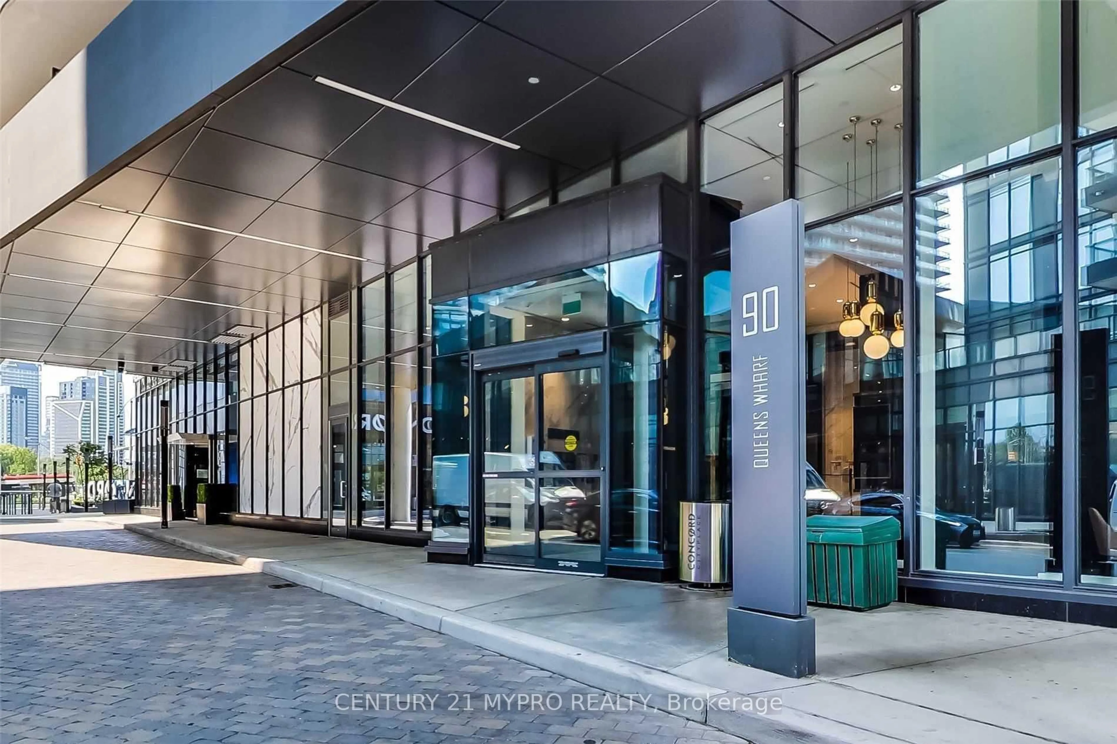 Indoor foyer for 90 Queens Wharf Rd #807, Toronto Ontario M5V 0P2