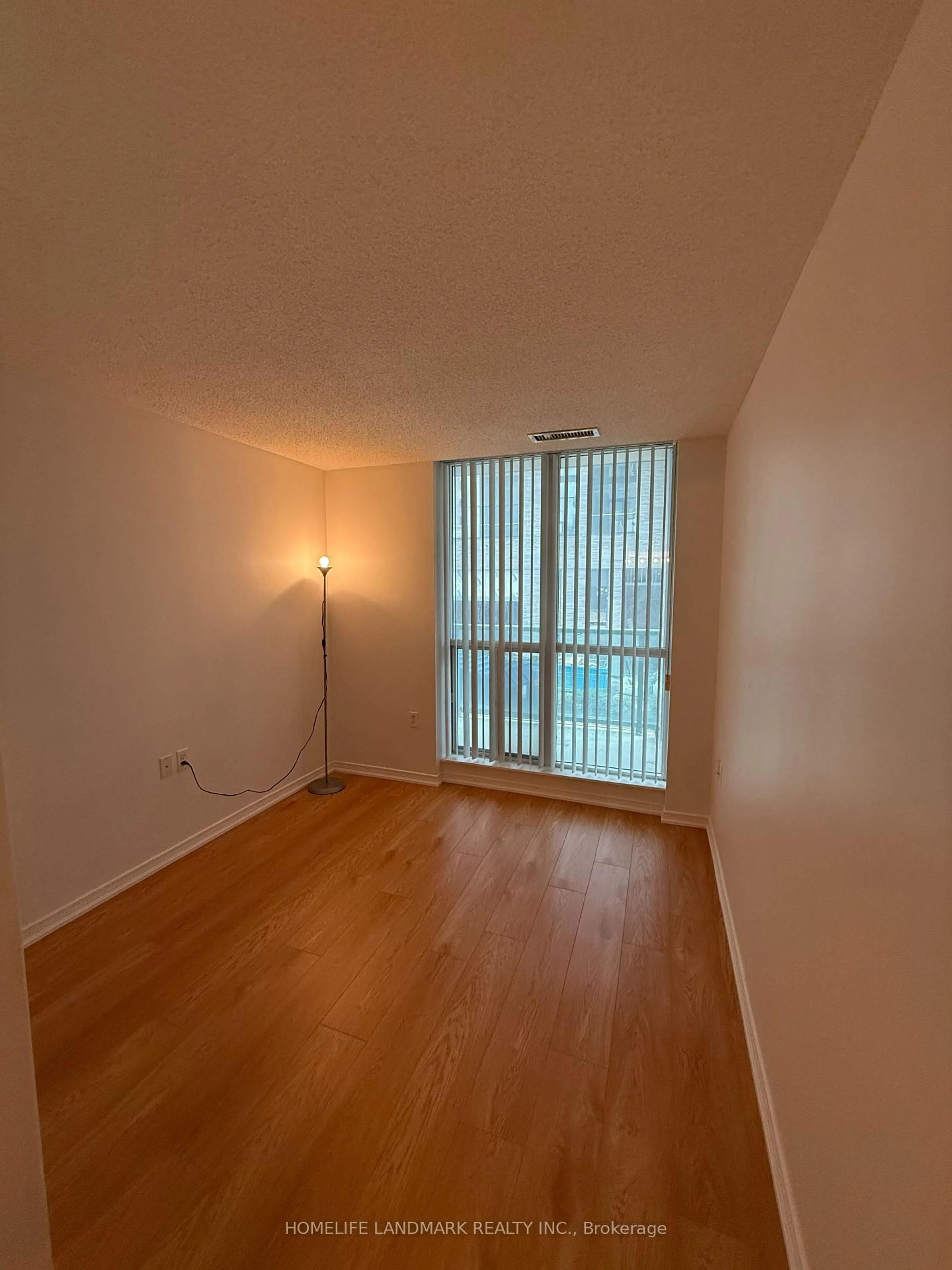 A pic of a room for 28 Olive Ave #215, Toronto Ontario M2N 7E6