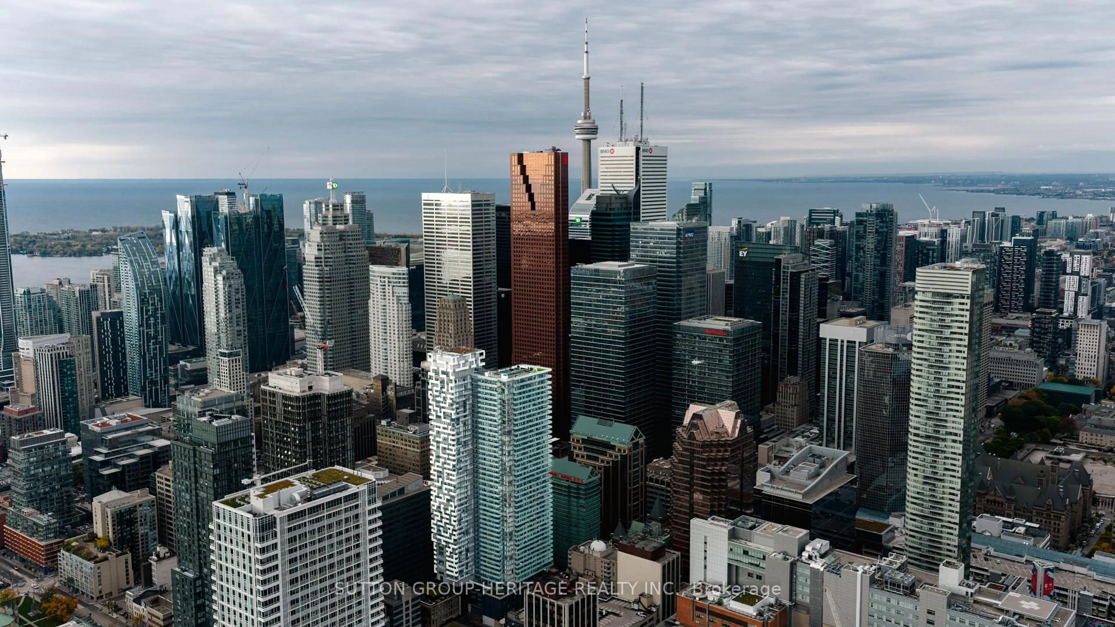 A pic of a room for 20 Lombard St #4006, Toronto Ontario M5C 1M1