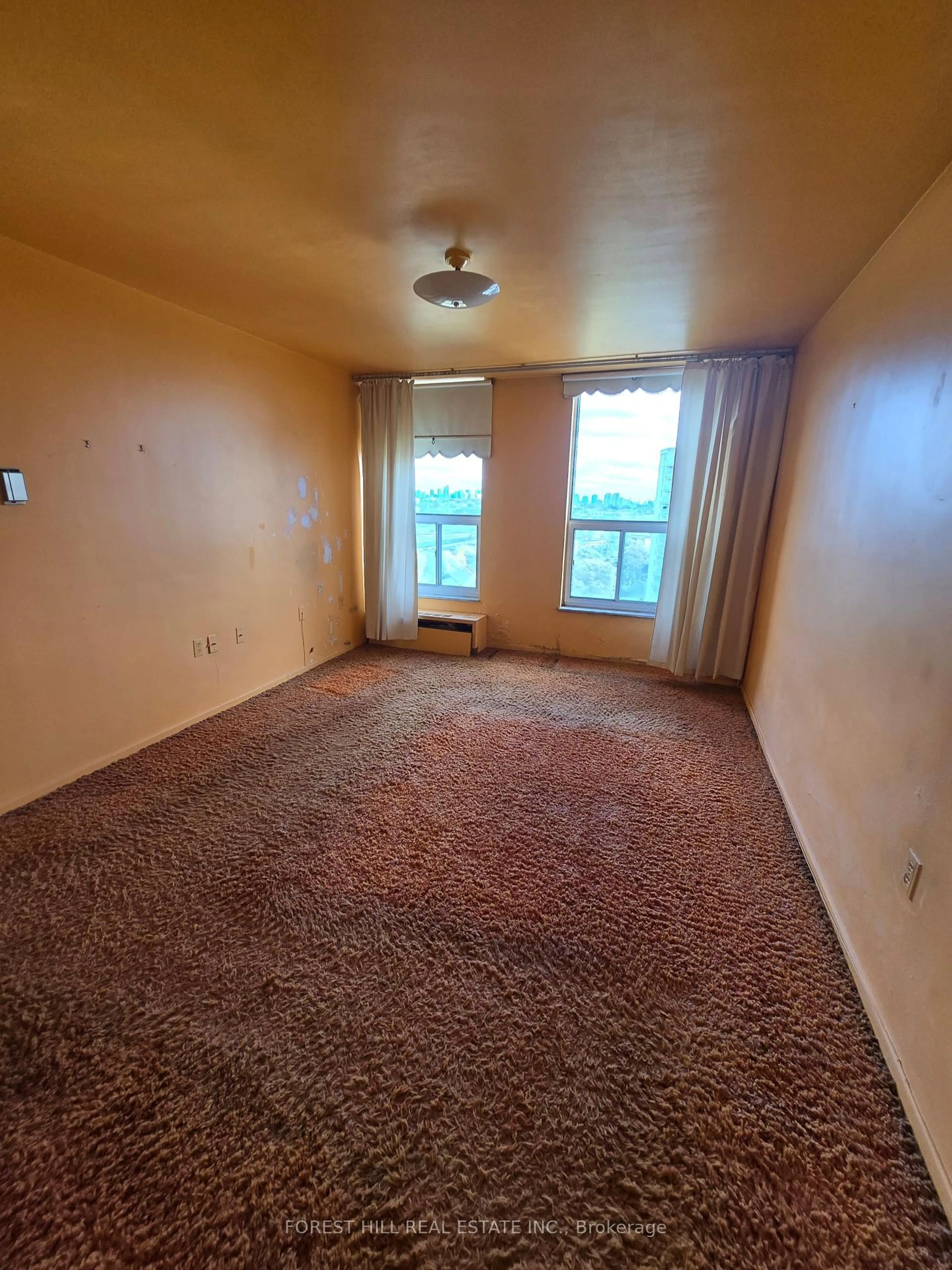 A pic of a room for 130 Neptune Dr #1109, Toronto Ontario M6A 1X5