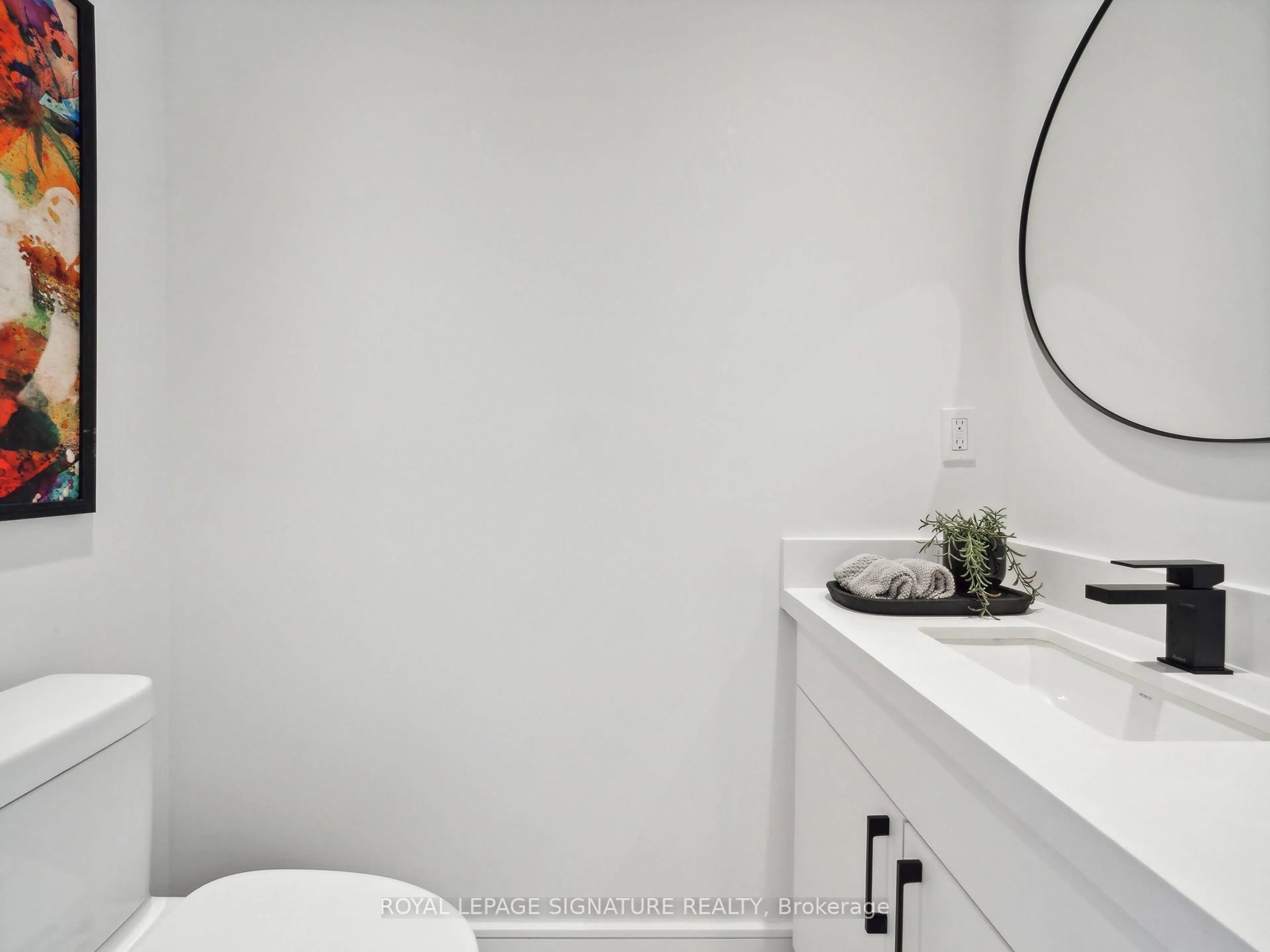 Contemporary bathroom, unknown for 1 Flax Field Lane, Toronto Ontario M2N 0L5