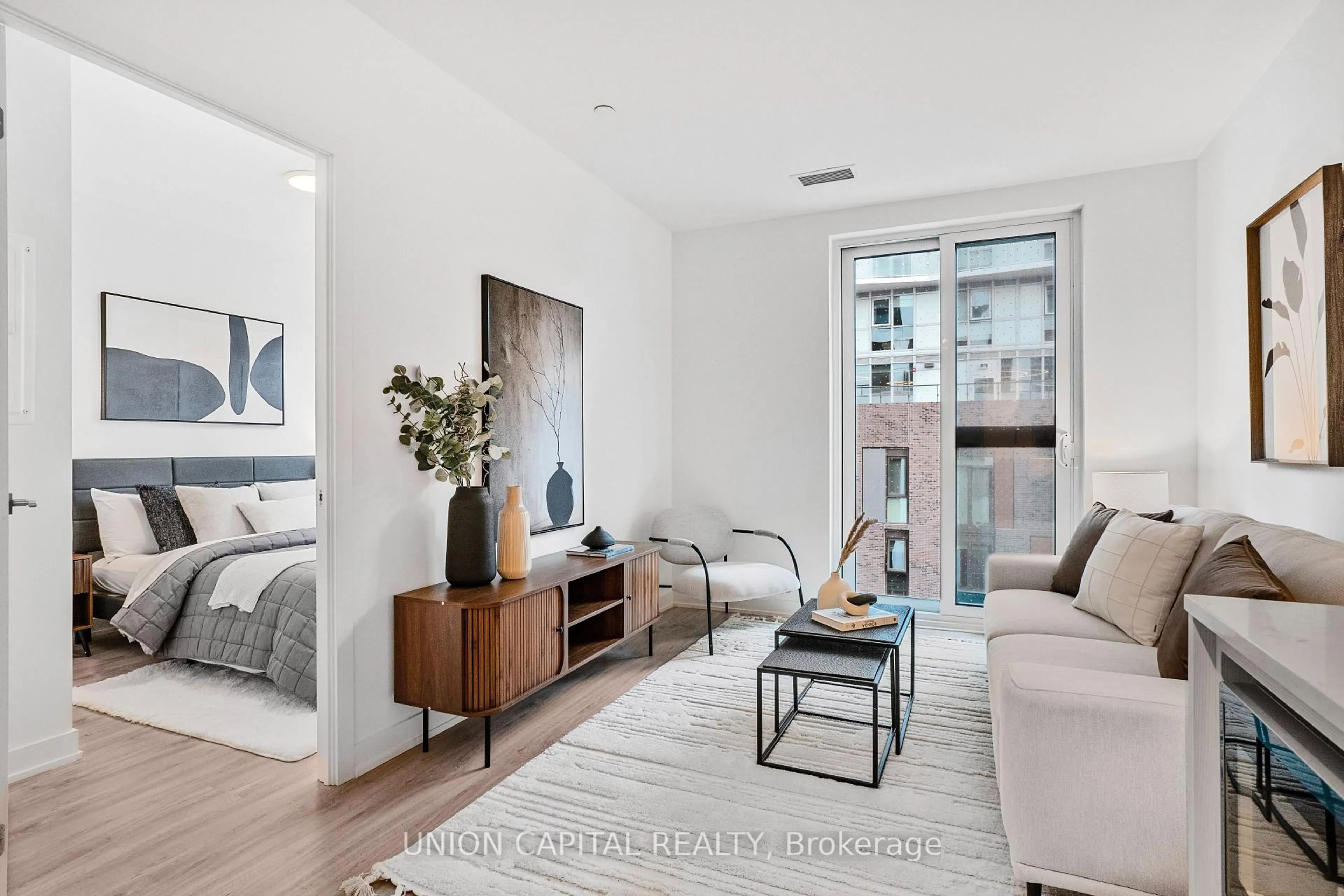 Living room with furniture, unknown for 252 Church St #508, Toronto Ontario M5B 0E6