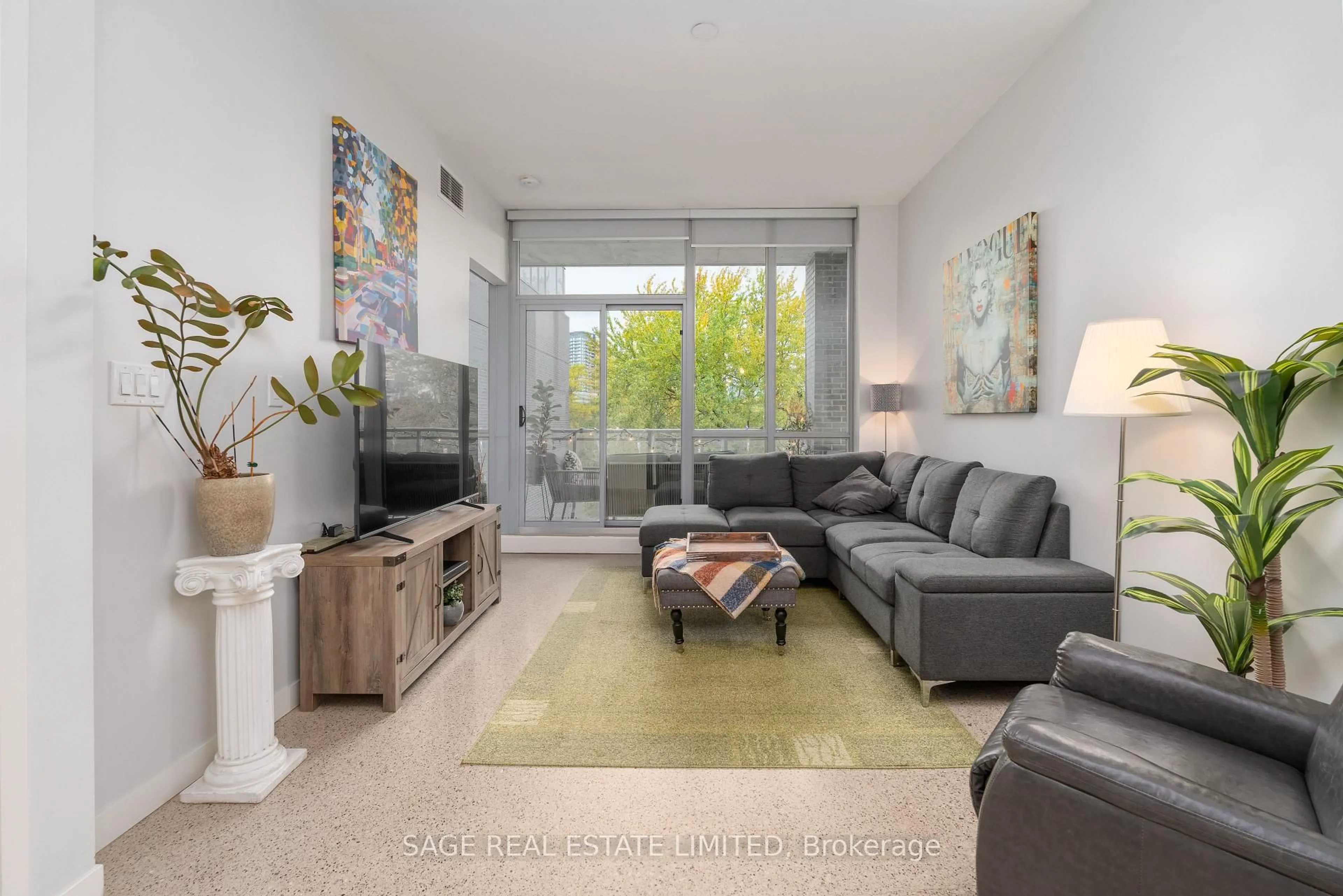 Living room with furniture, unknown for 510 King St #511, Toronto Ontario M5A 0E5