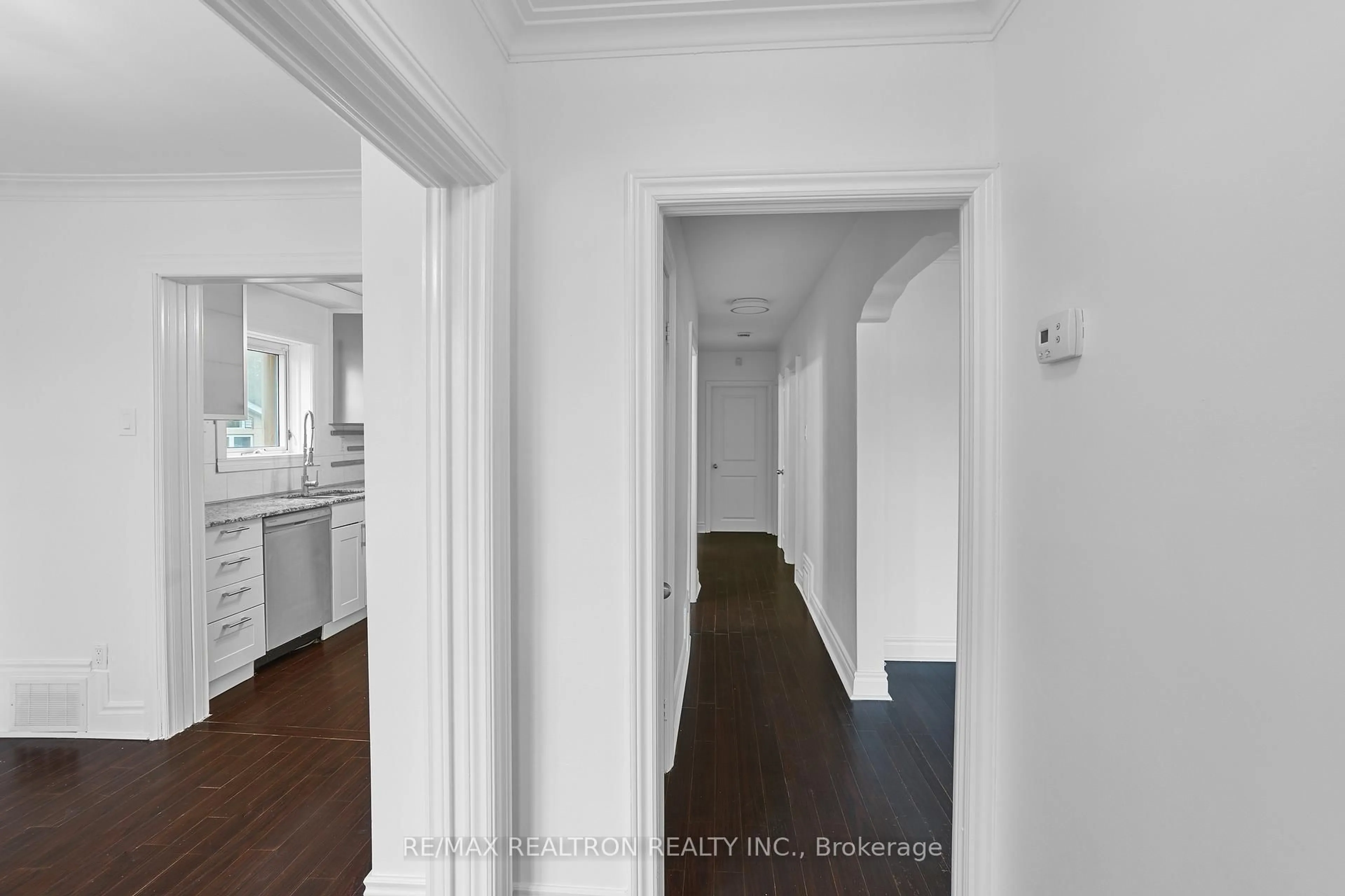 Unknown for 135 Regina Ave, Toronto Ontario M6A 1R8