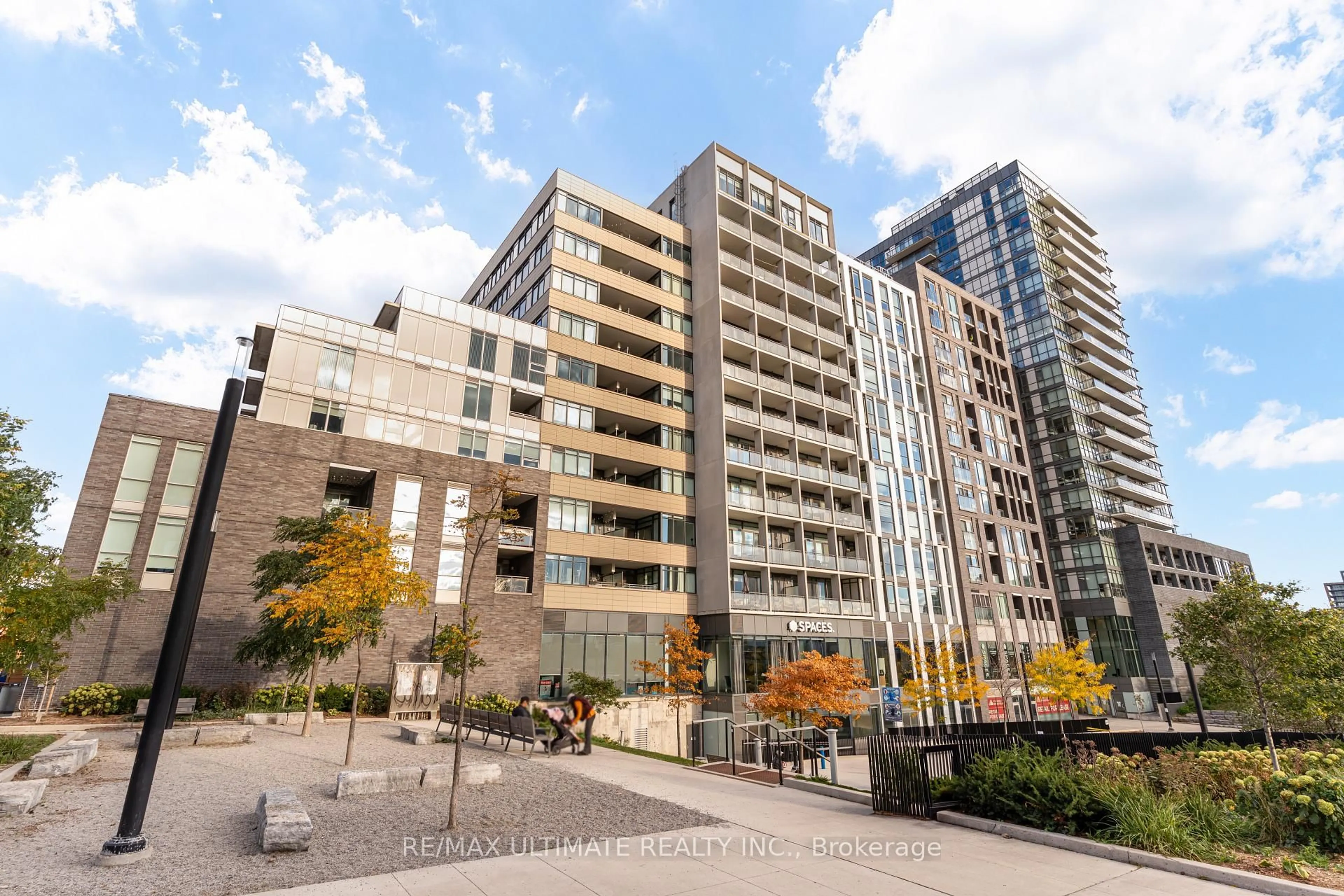 Patio, unknown for 20 Minowan Miikan Lane #808, Toronto Ontario M6J 0E5