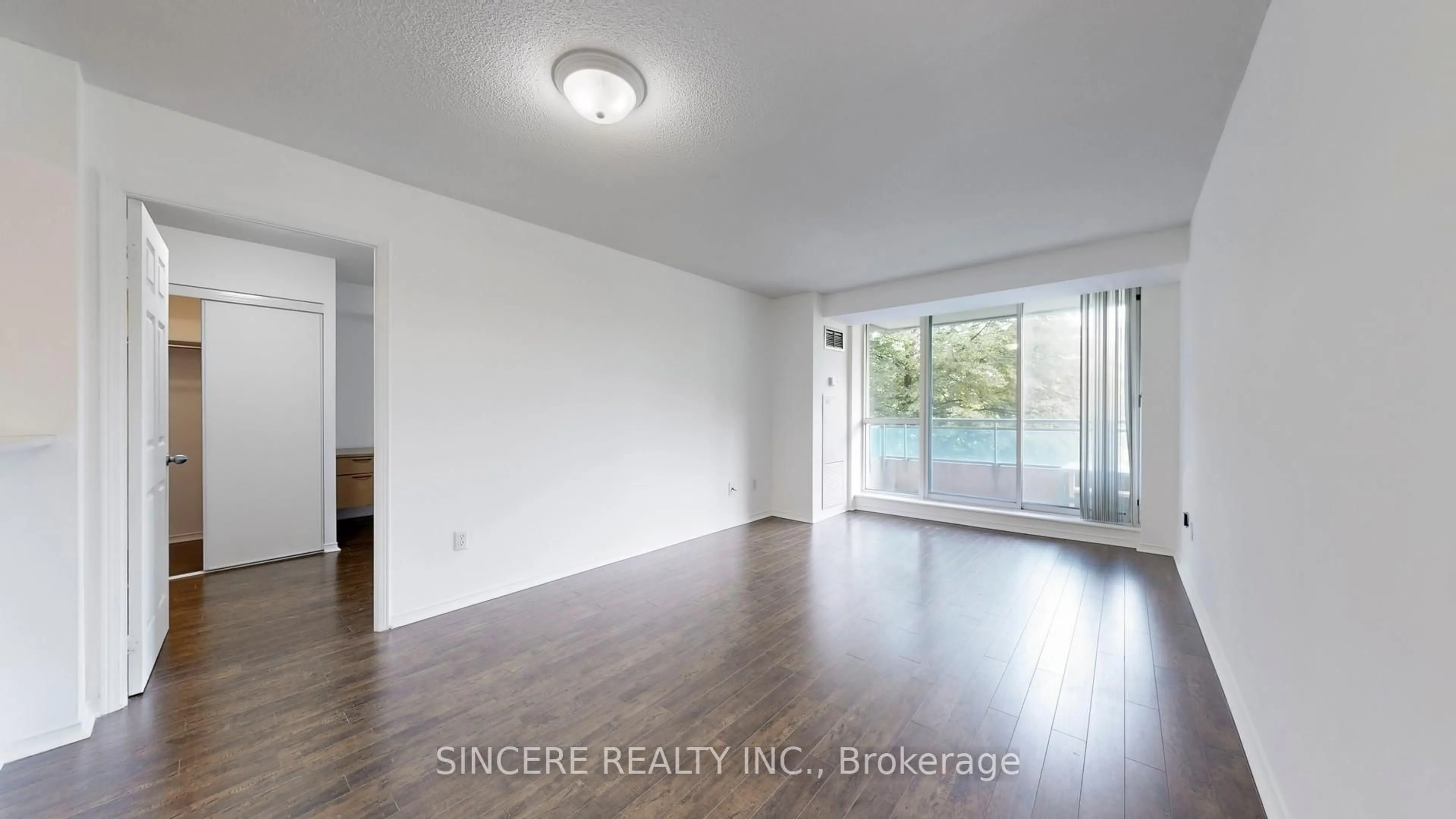 A pic of a room for 39 Pemberton Ave #310, Toronto Ontario M2M 4L6