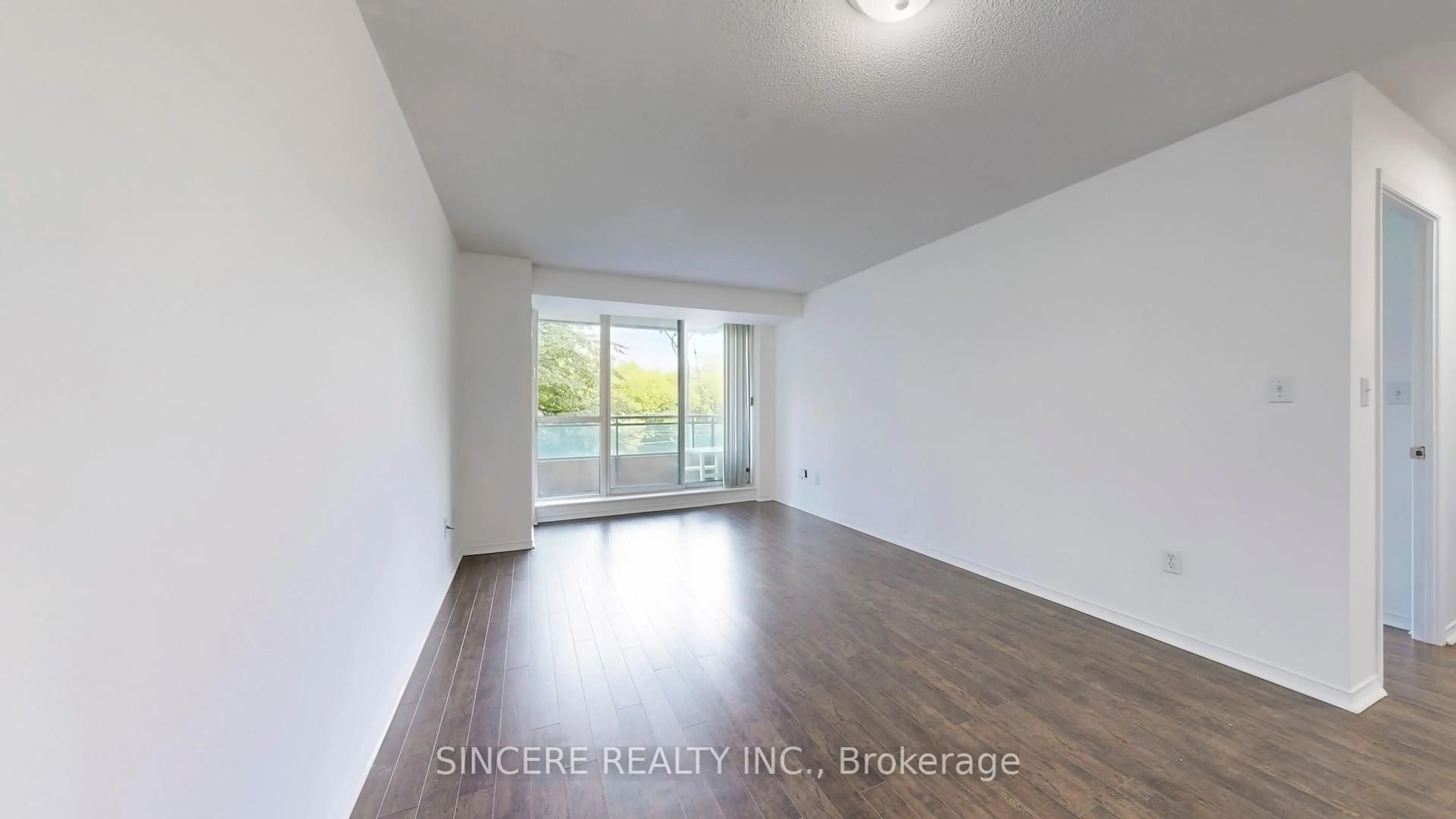 A pic of a room for 39 Pemberton Ave #310, Toronto Ontario M2M 4L6