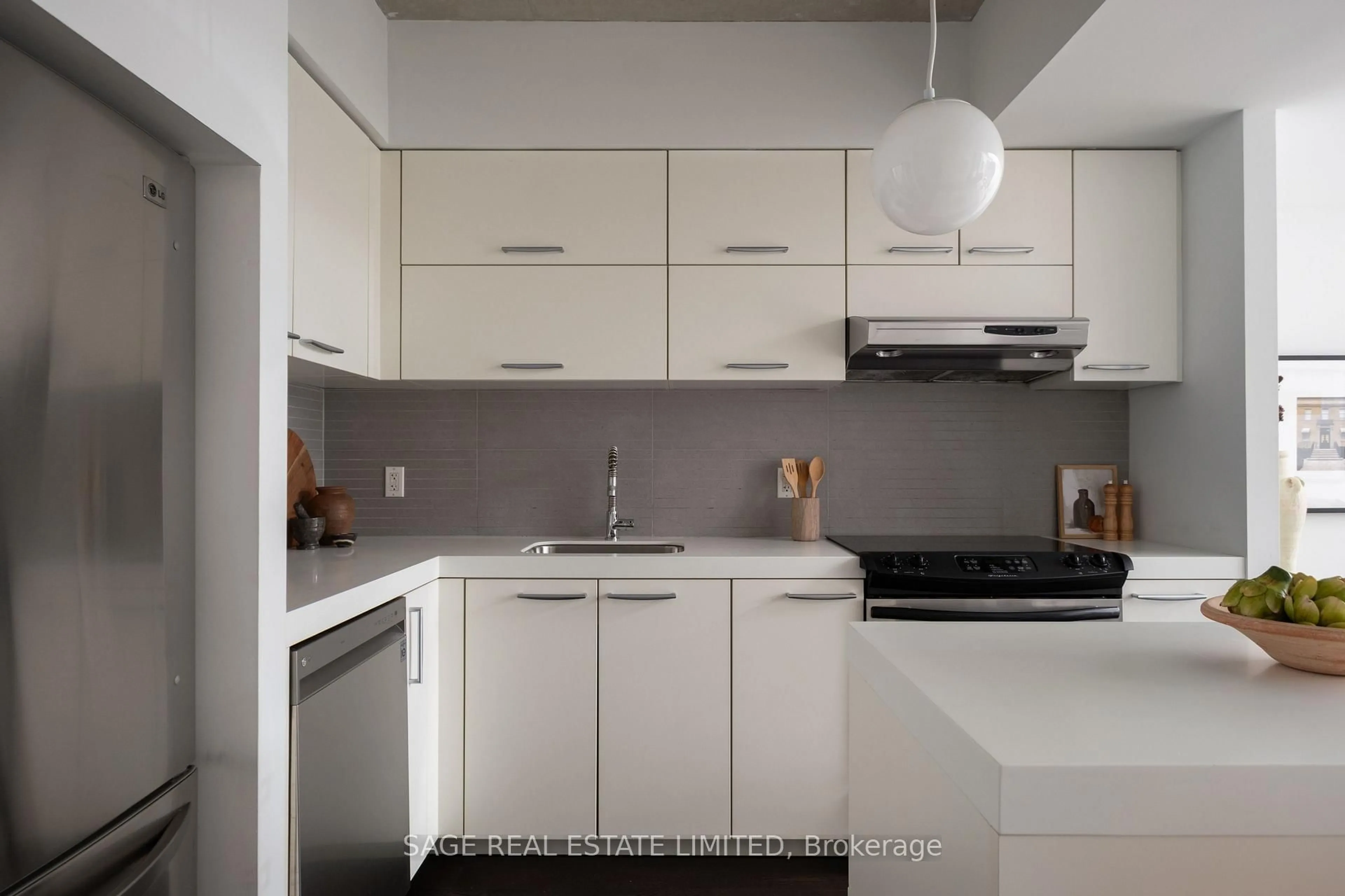Unknown for 55 Stewart St #633, Toronto Ontario M5V 2V1