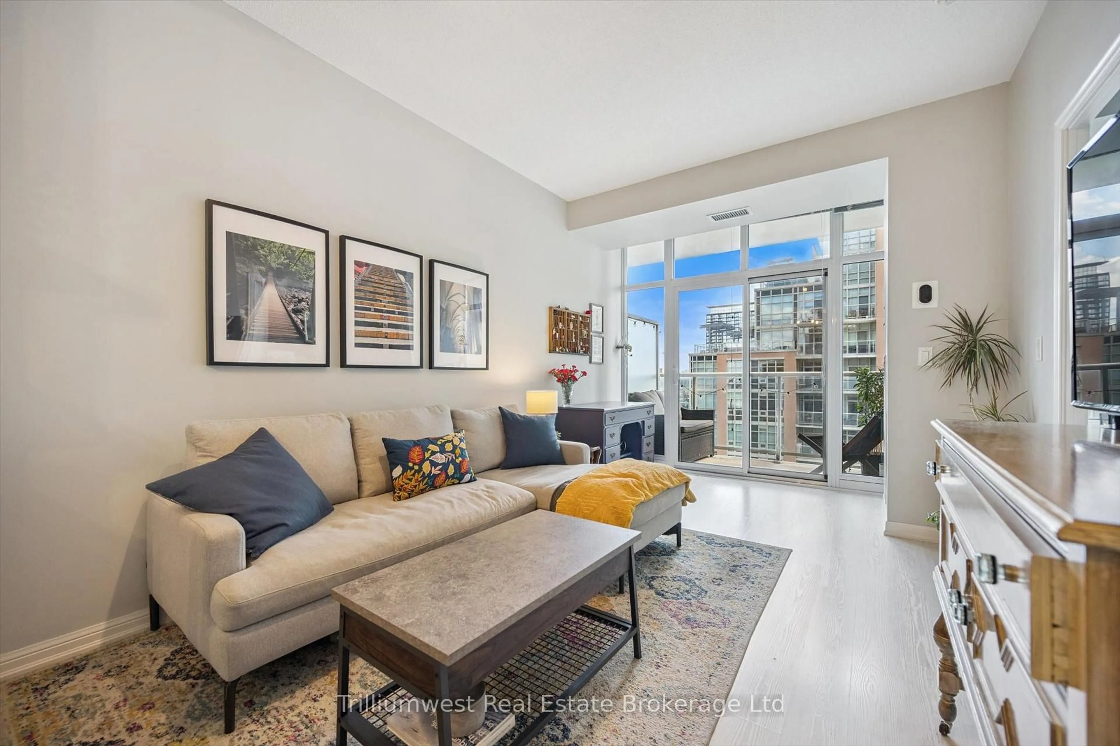 Living room with furniture, unknown for 85 East Liberty St #1712, Toronto Ontario M6K 3R4