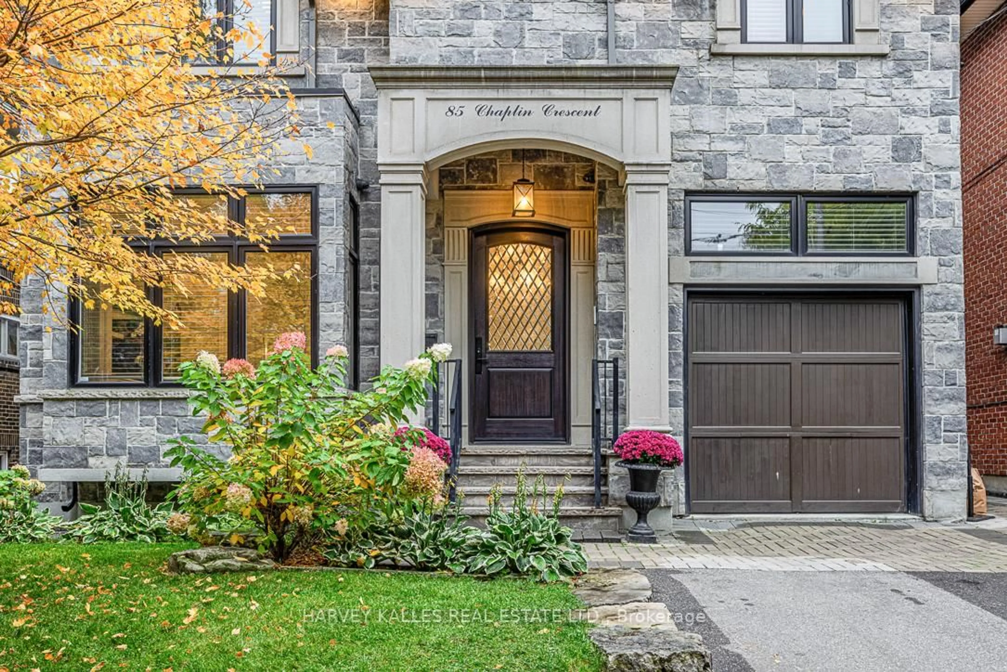 Unknown for 85 Chaplin Cres, Toronto Ontario M5P 1A4