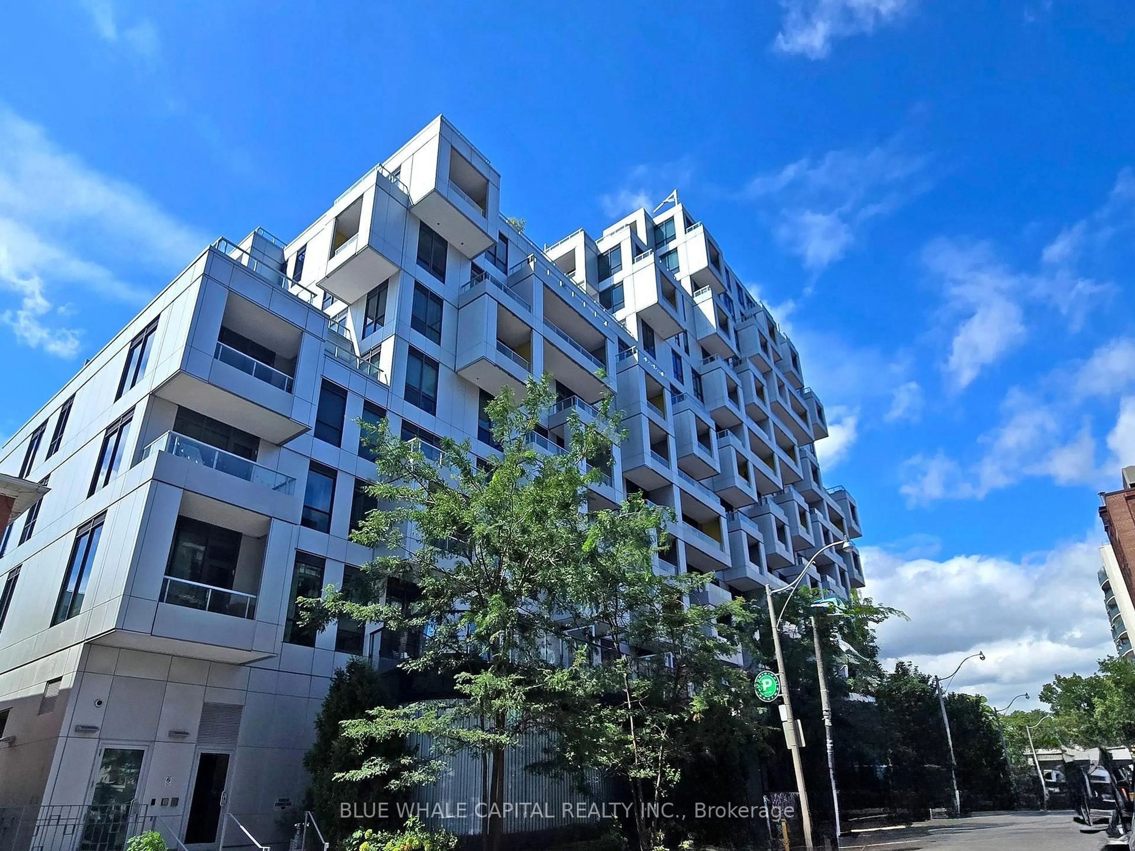 A pic from outside/outdoor area/front of a property/back of a property/a pic from drone, building for 38 Cameron St #1321, Toronto Ontario M5T 0C3