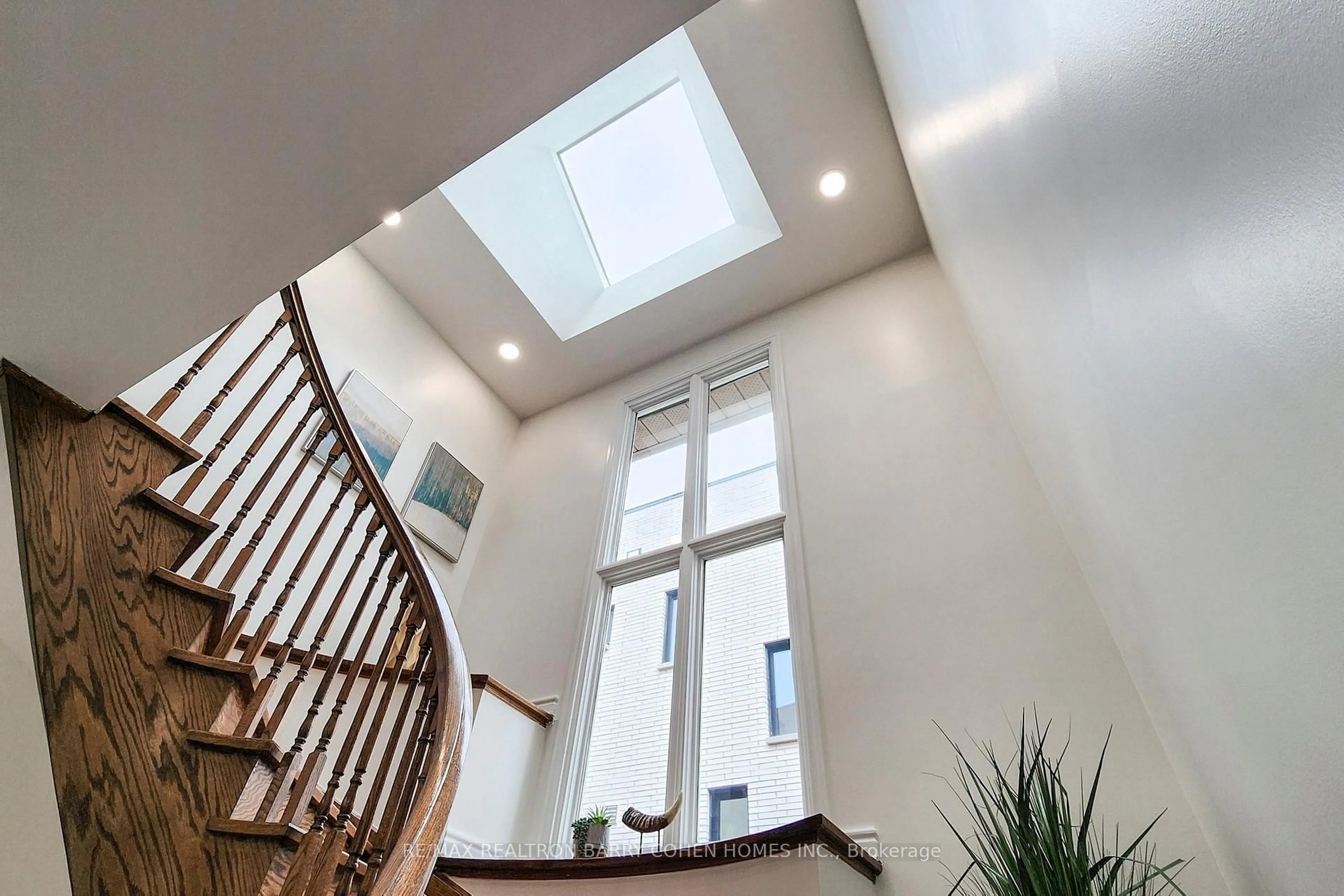 Unknown for 12 Larkfield Dr, Toronto Ontario M3B 2H1