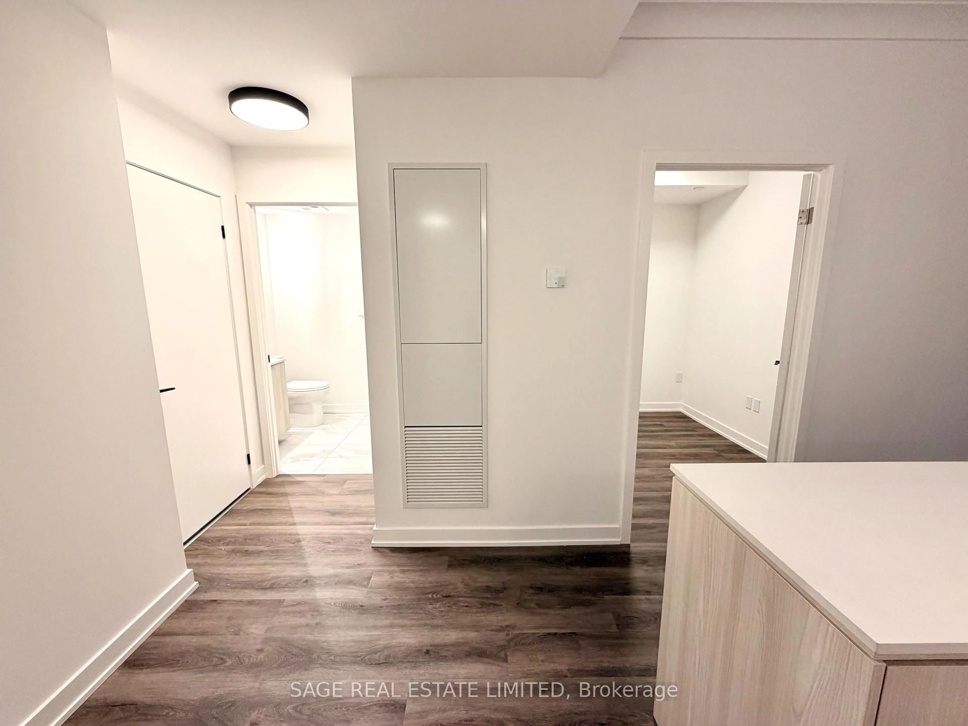A pic of a room for 123 Portland St #306, Toronto Ontario M5V 0V9