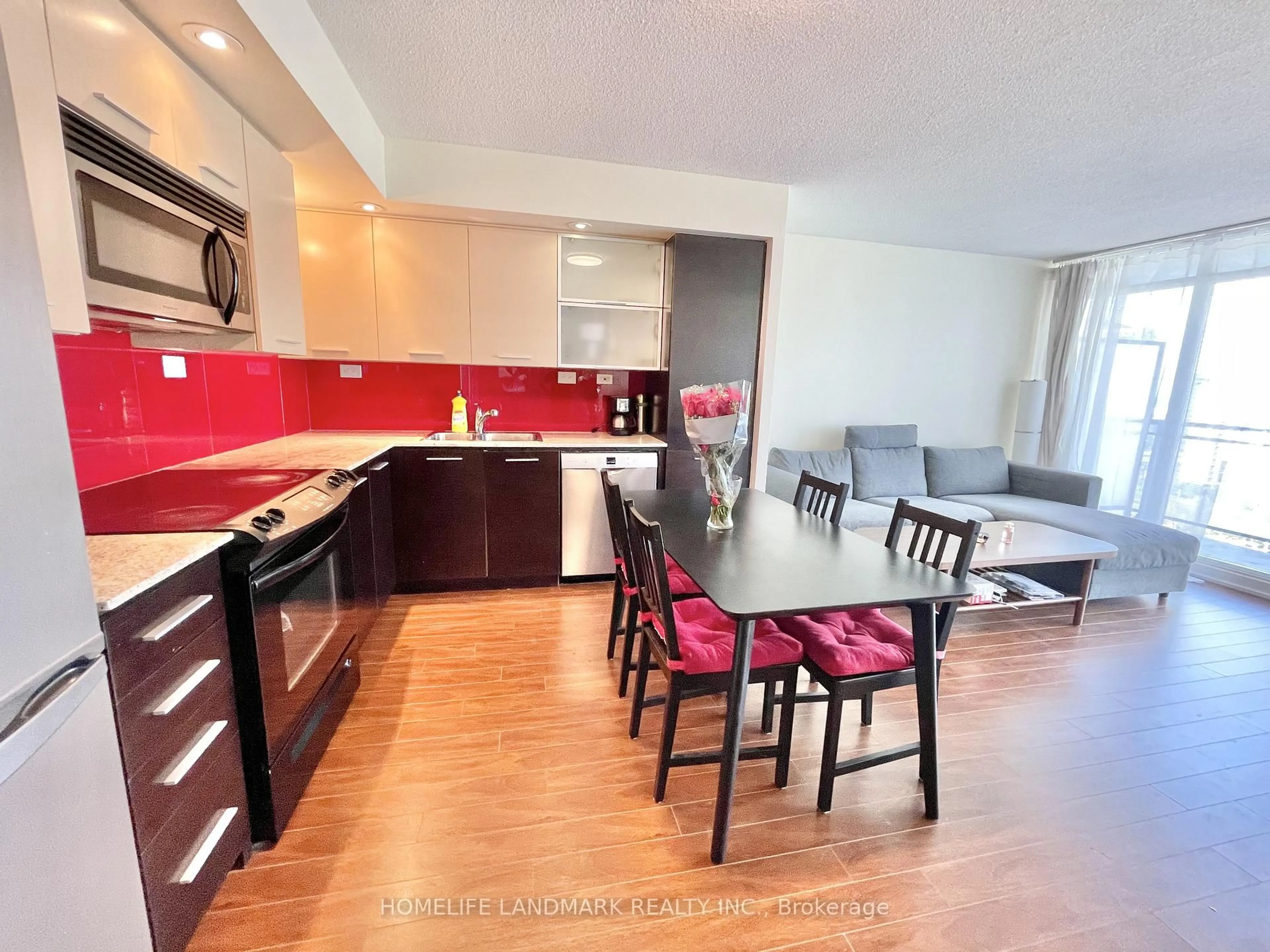 Open concept kitchen, wood/laminate floor for 8 TELEGRAM Mews #1610, Toronto Ontario M5V 3Z5