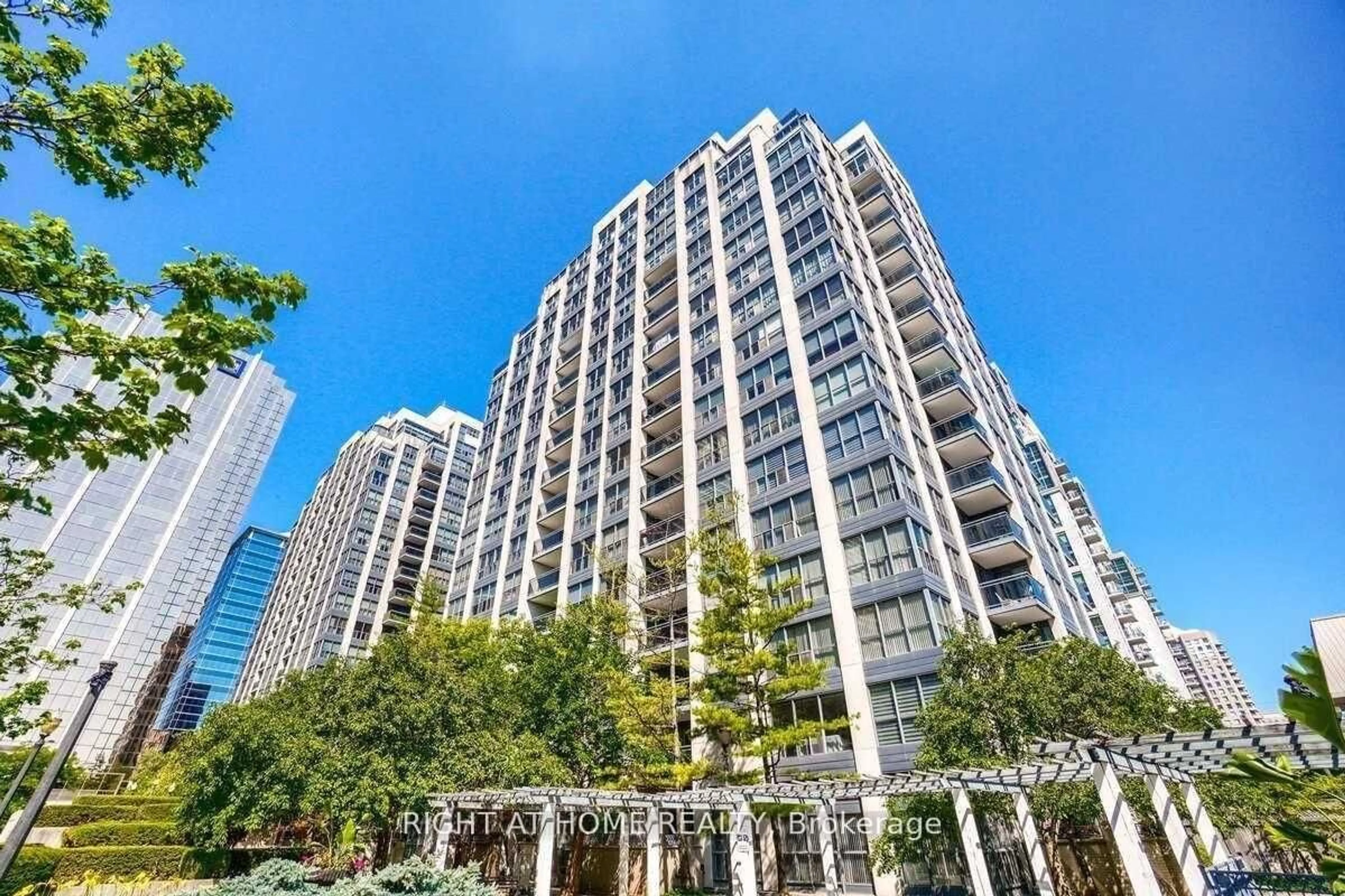 Unknown for 28 HOLLYWOOD Ave #1205, Toronto Ontario M2N 6S4