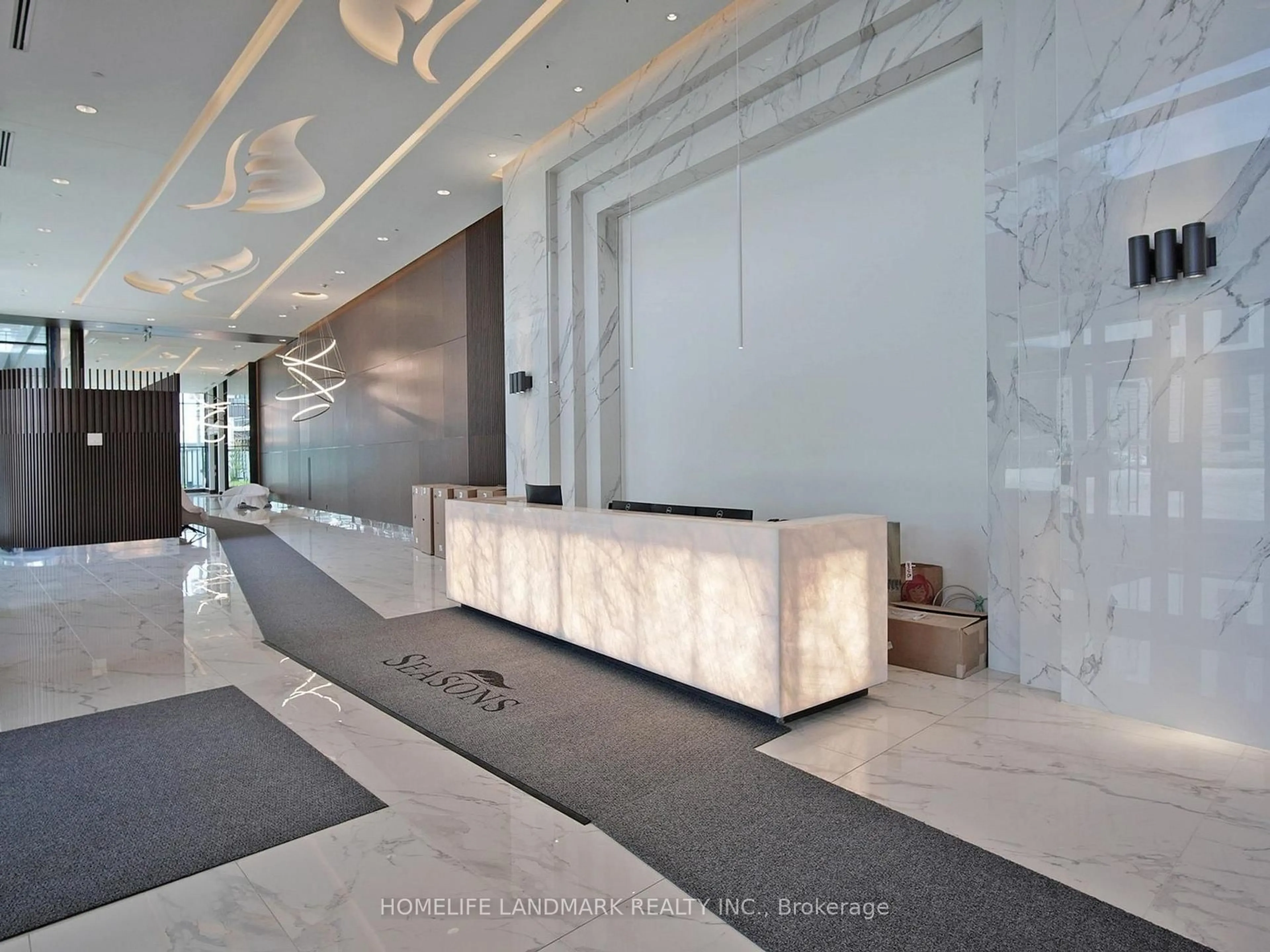 Lobby for 95 Mcmahom Dr, Toronto Ontario M2K 0H2