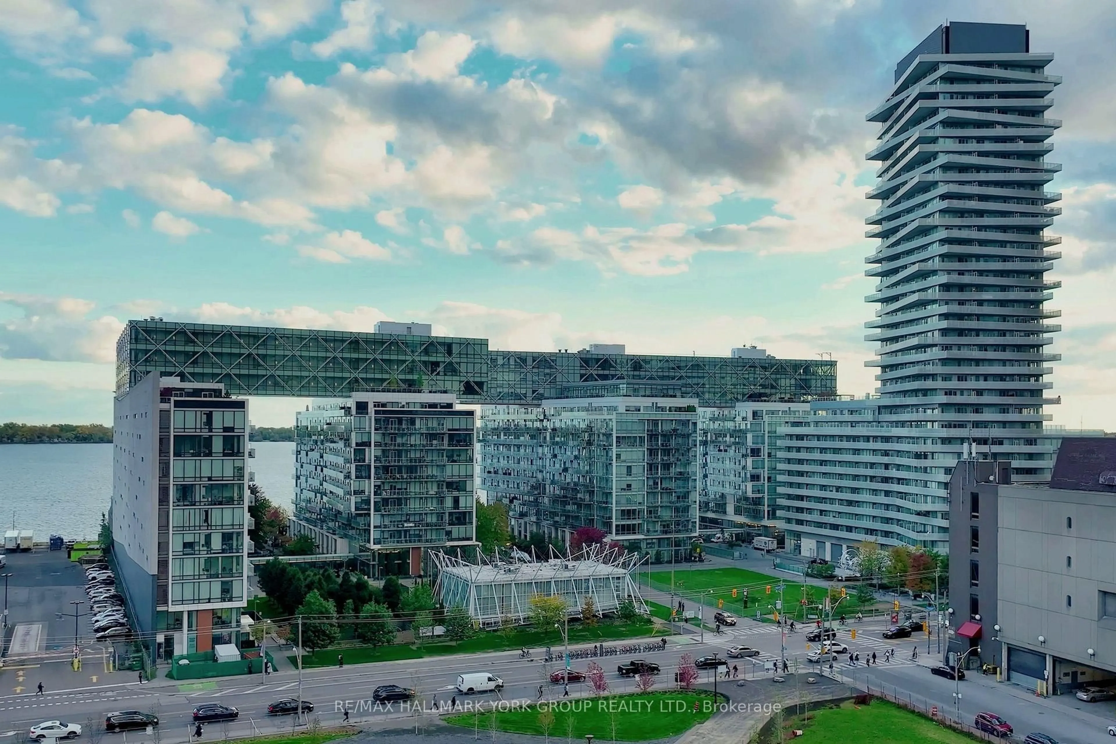 Unknown for 29 Queens Quay #505, Toronto Ontario M5E 0A4