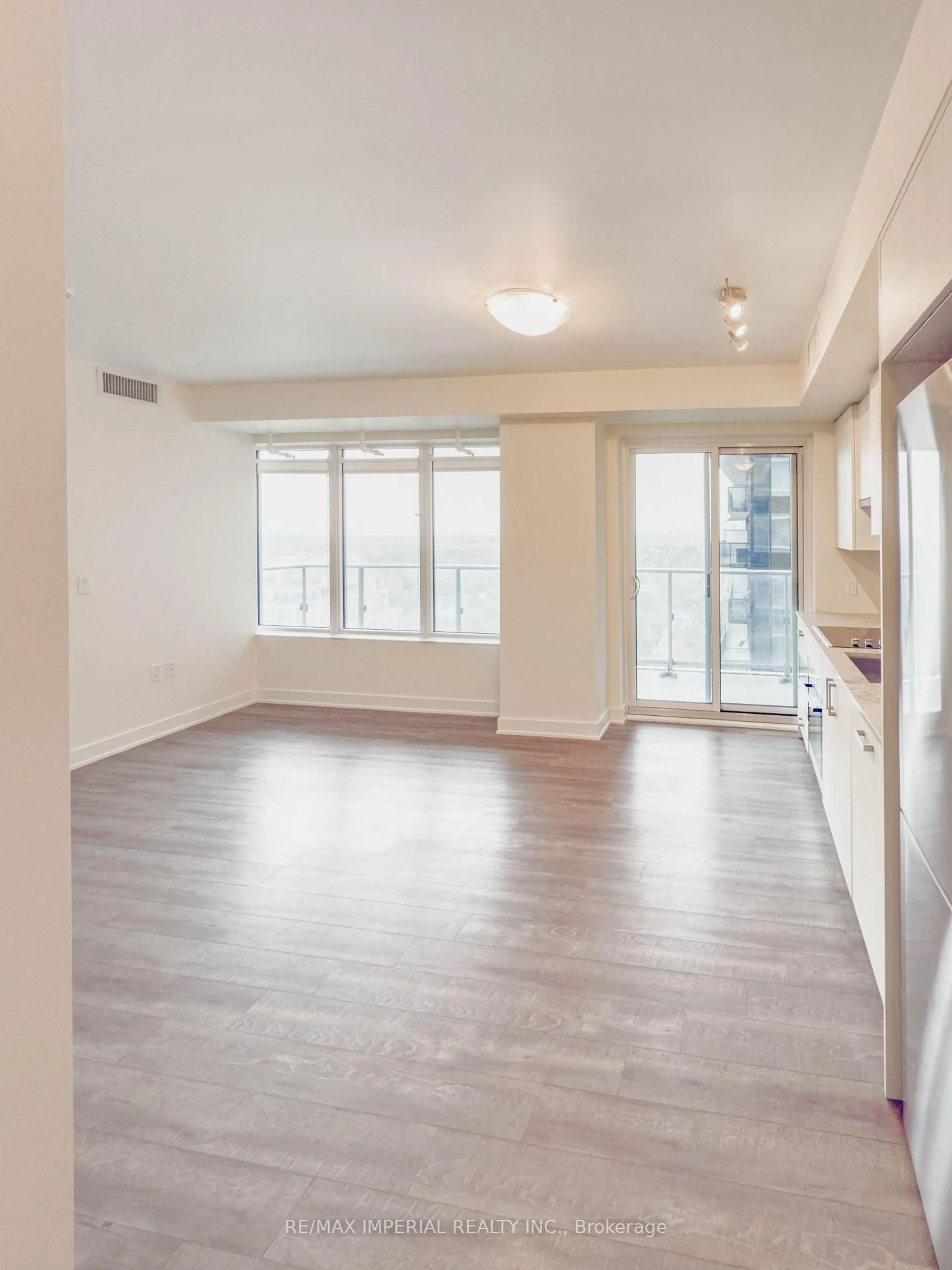 A pic of a room for 99 Broadway Ave #2203 Nt, Toronto Ontario M4P 0E3