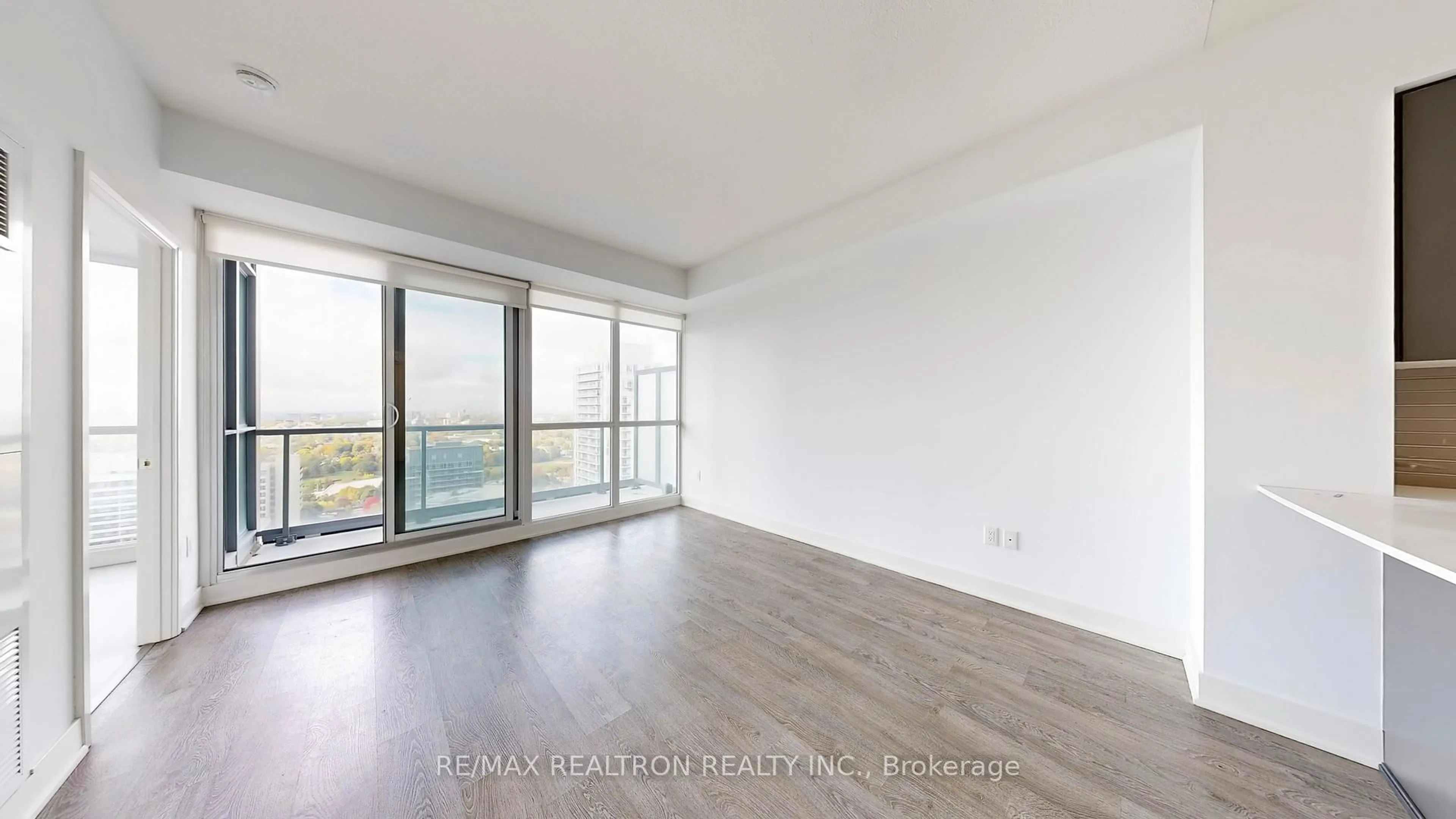 A pic of a room for 30 Roehampton Ave #3003, Toronto Ontario M4P 0B9