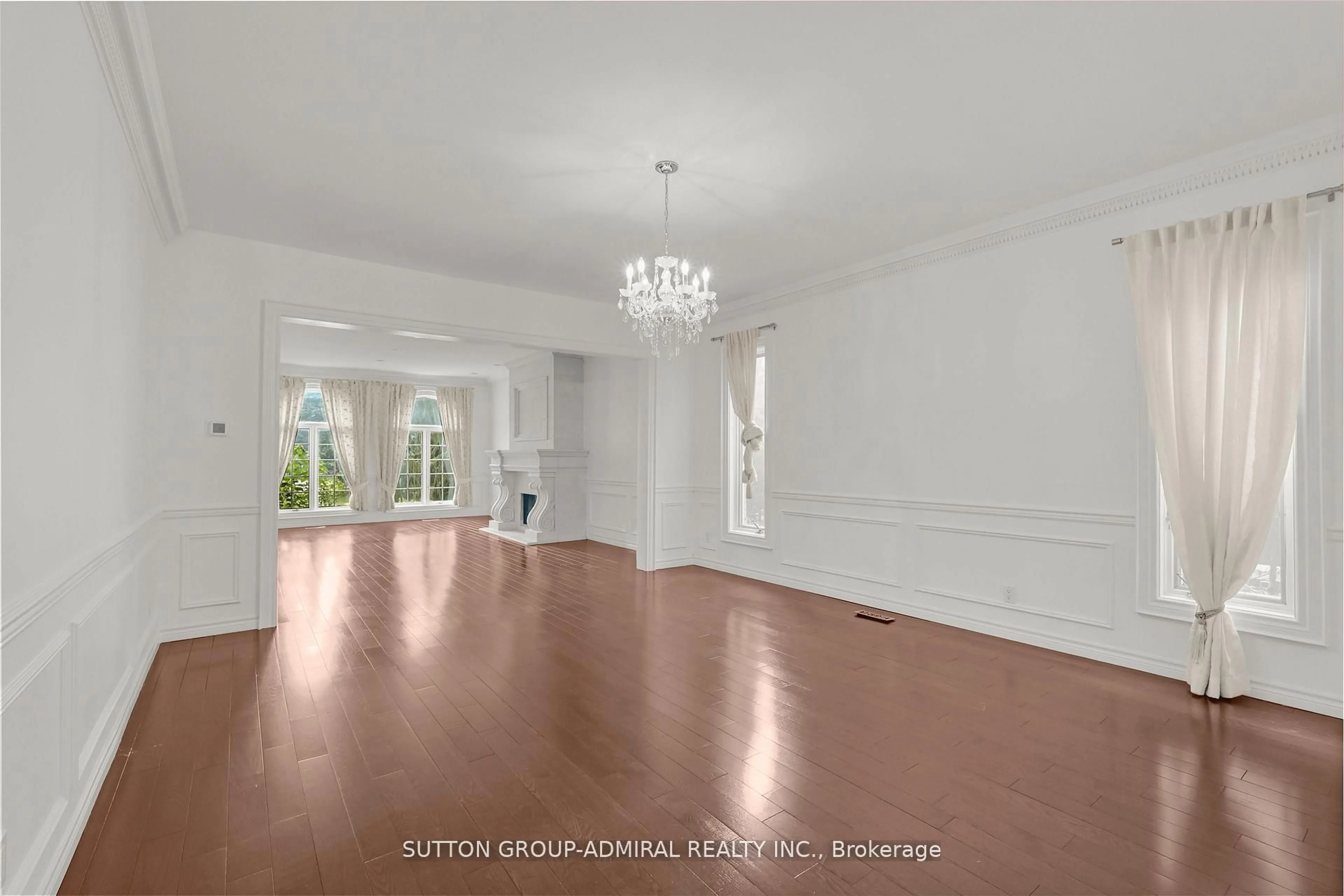 Unknown for 48 Berkindale Dr, Toronto Ontario M2L 1Z8