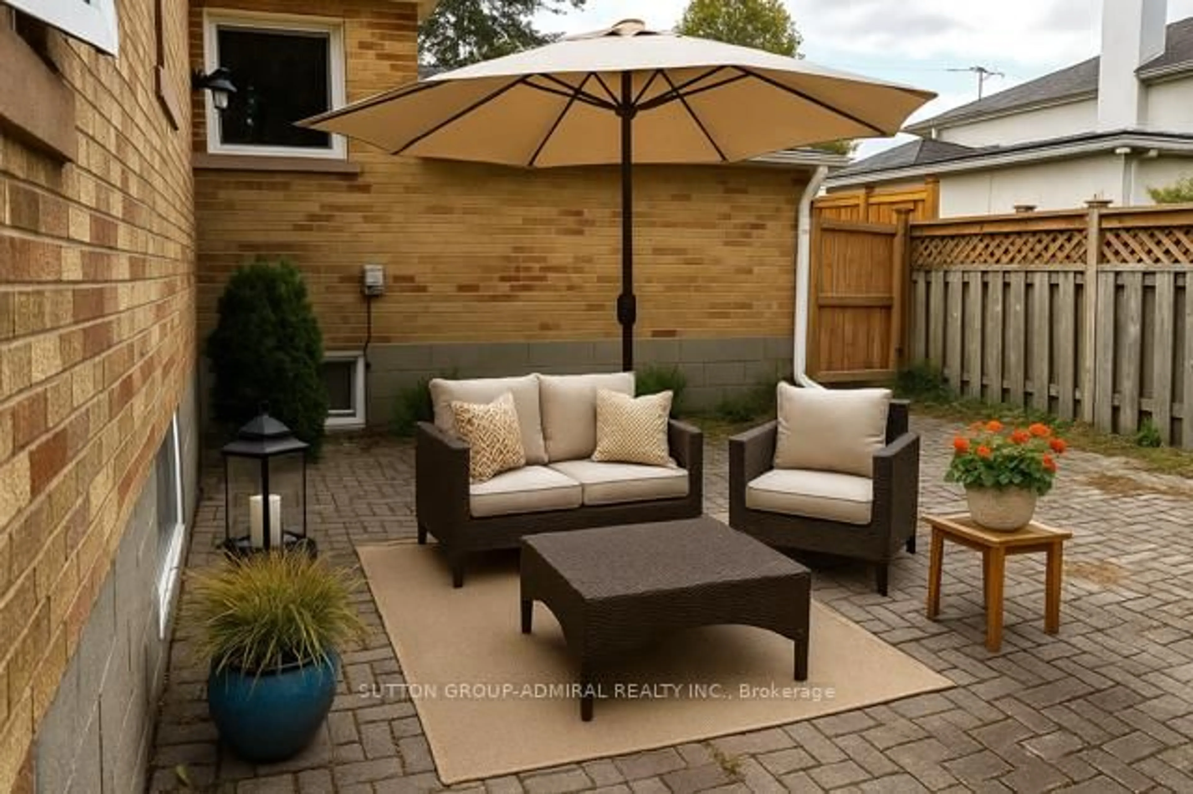 Patio, street for 52 Acton Ave, Toronto Ontario M3H 4G8