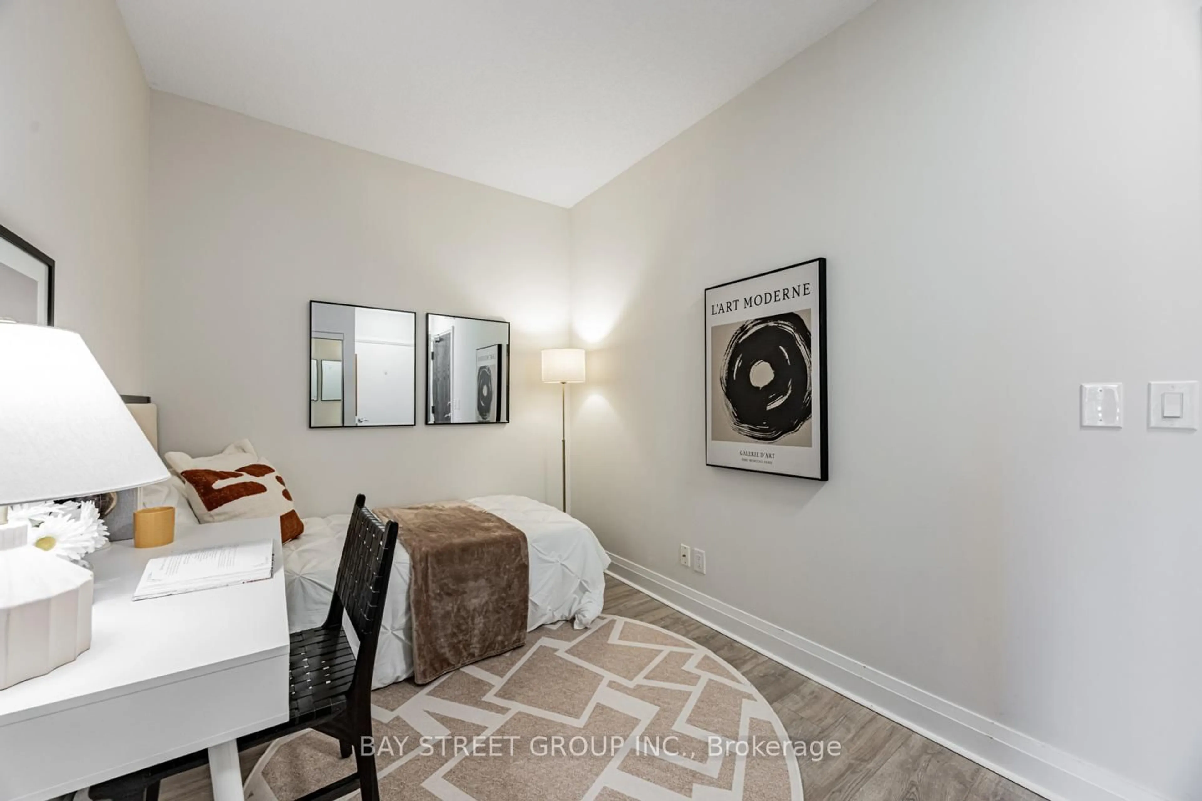 A pic of a room for 17 Kenaston Gdns #413, Toronto Ontario M2K 0B9