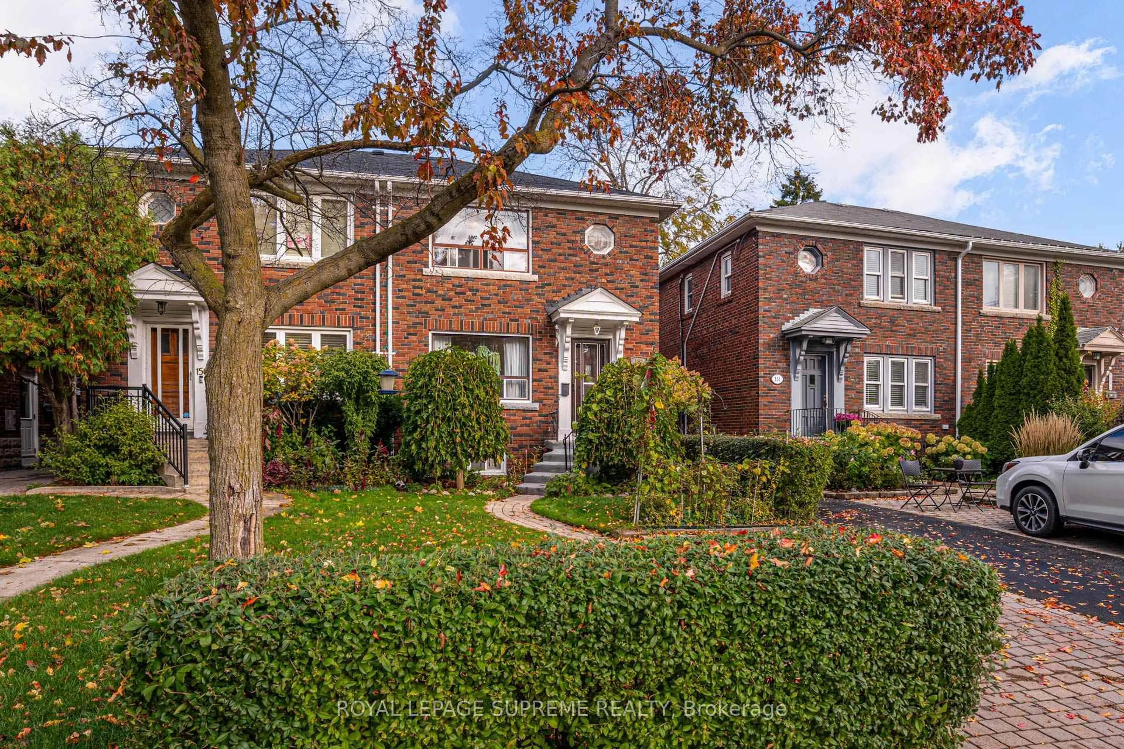 Home with brick exterior material, street for 152 Parkhurst Blvd, Toronto Ontario M4G 2E7
